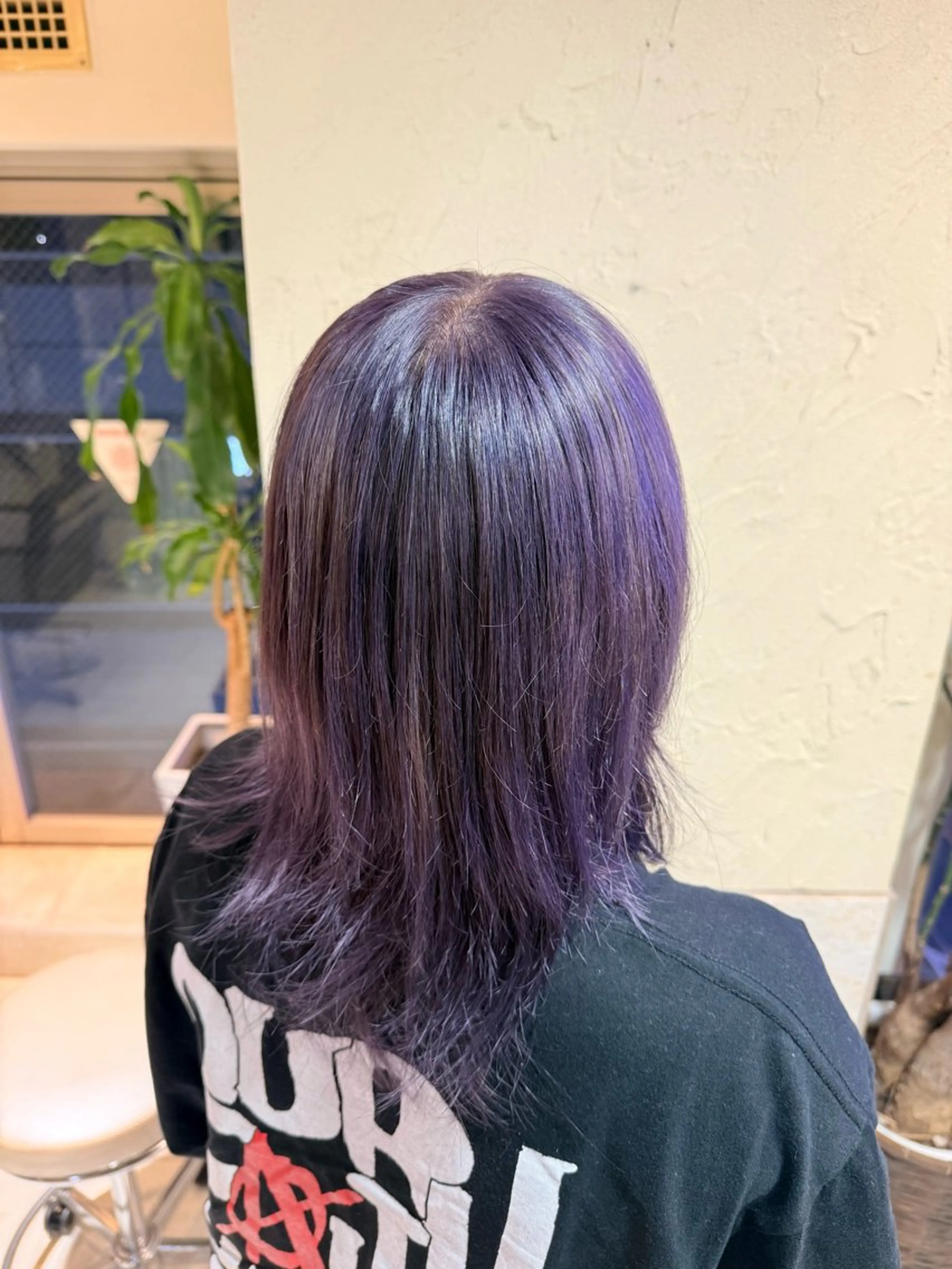 セミロング カラー 坂本葵菜🩶 艶カラー🩶池袋のヘアスタイル
