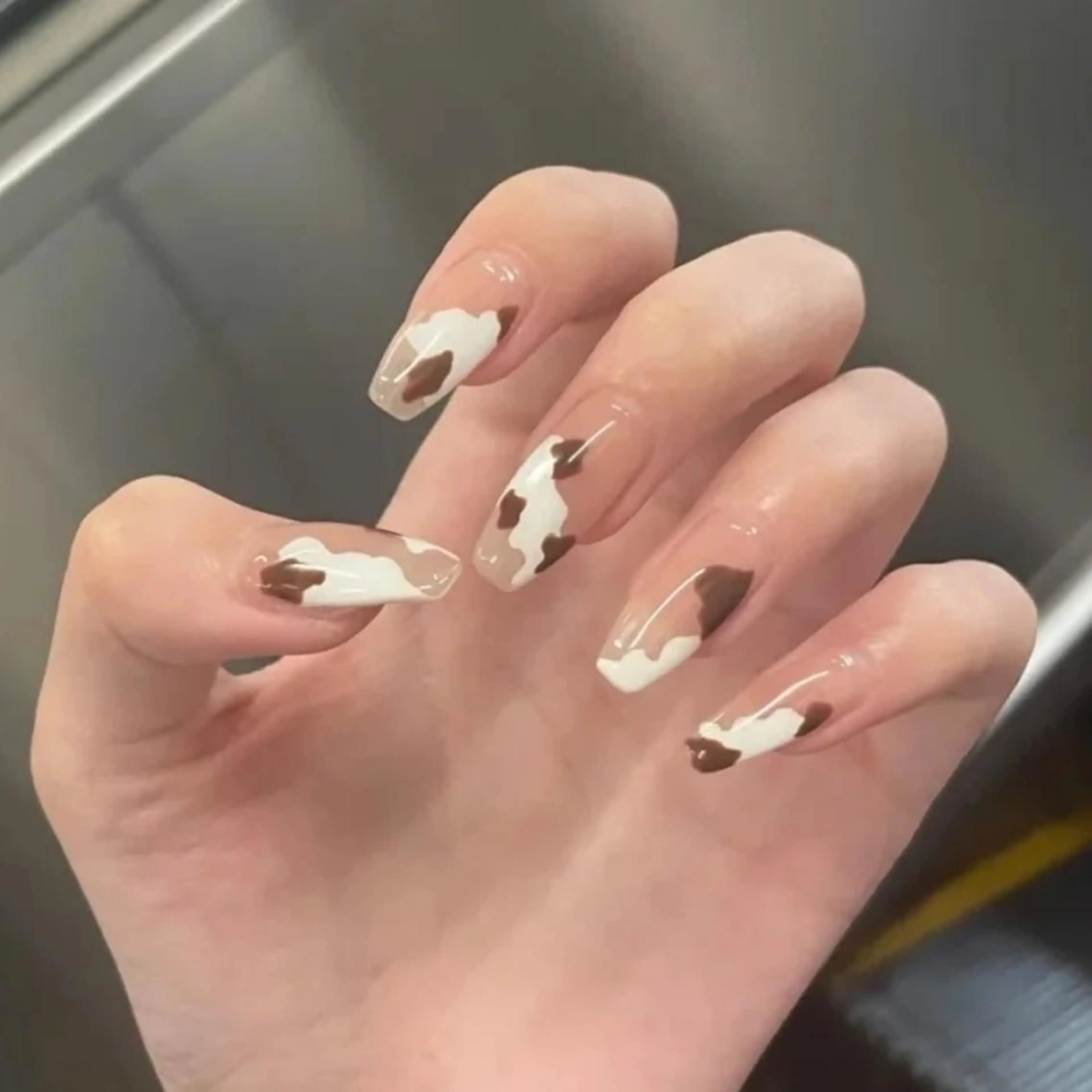 ネイル シンプルネイル ハンドネイル THE ONE栄店所属・Theone栄店 川原のネイルデザイン