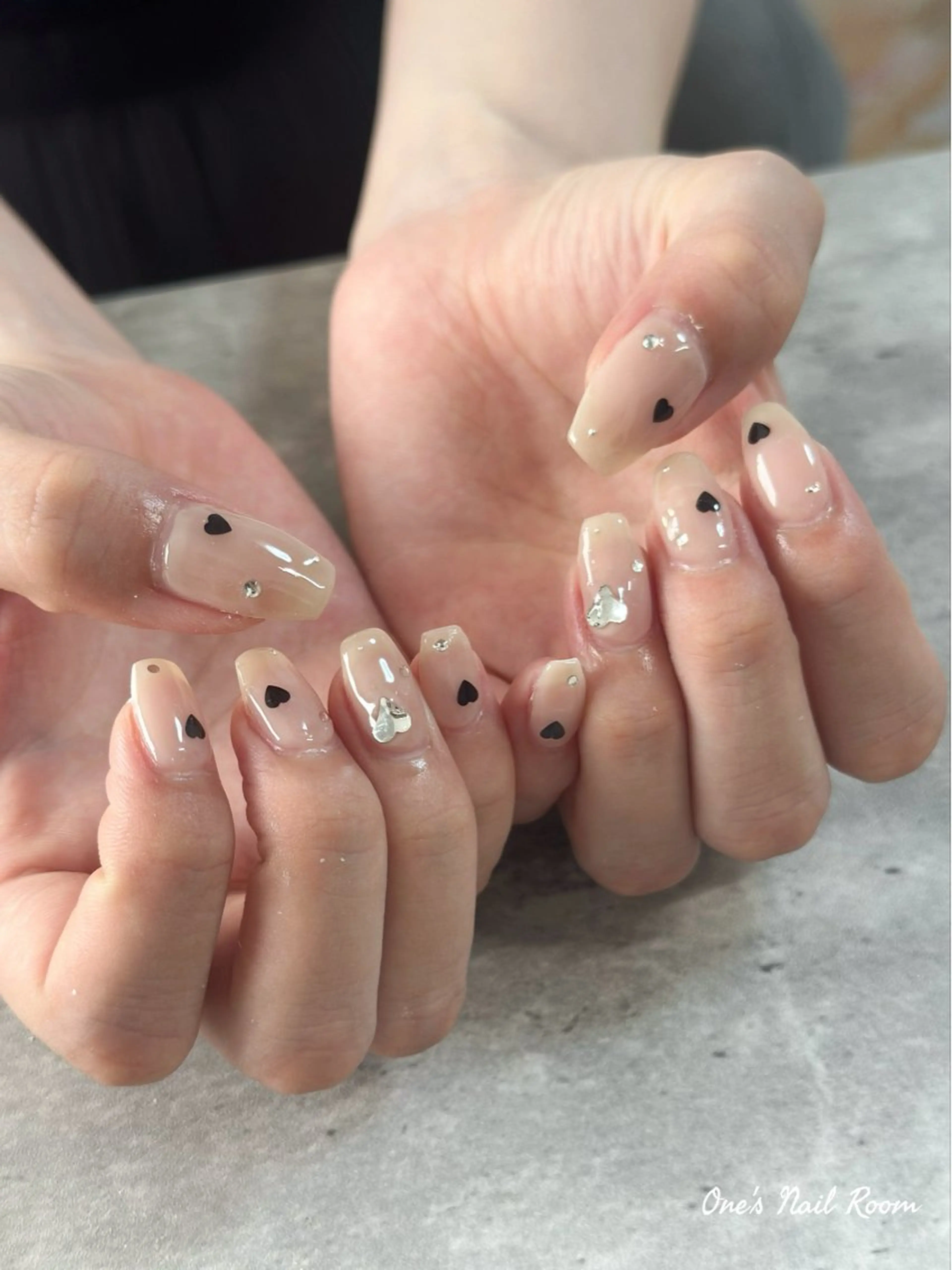 ネイル ハンドネイル One's Nail Roomのネイルデザイン