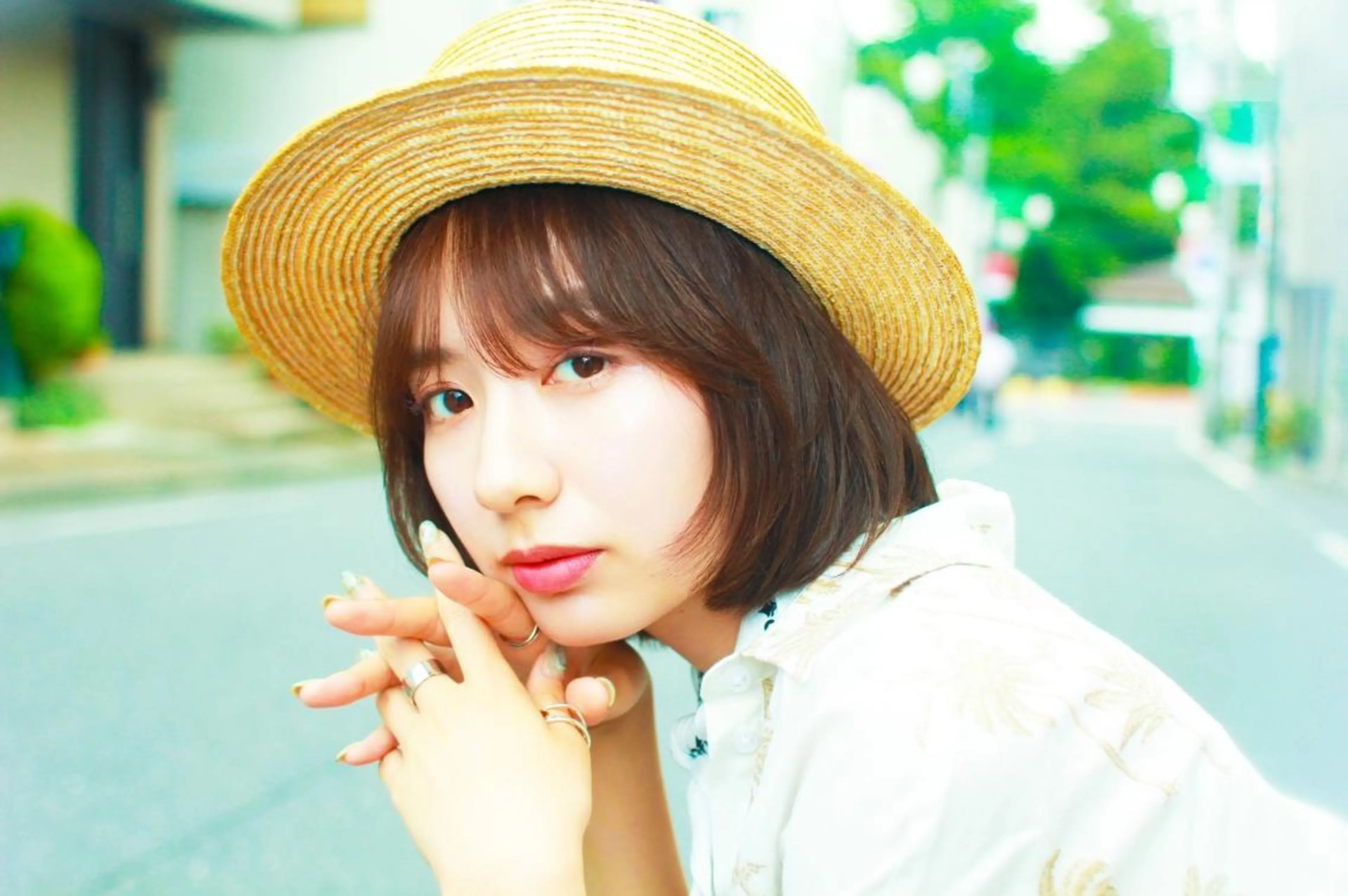 ミディアム カラー ブリーチ ケアブリーチ ダブルカラー イヤリングカラー ハイライトカラー ヘアケア特化型サロン newi 京橋のヘアスタイル