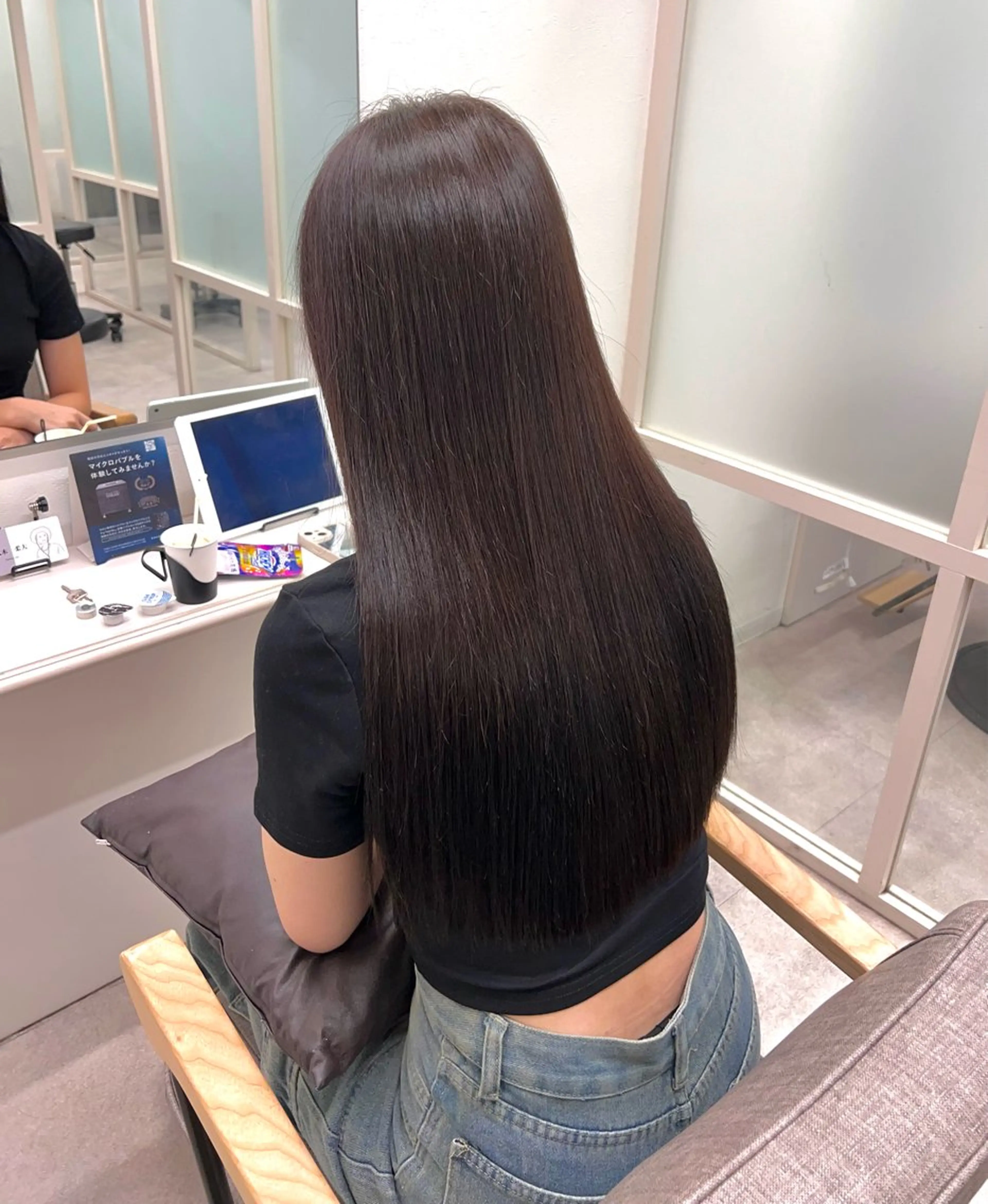 うる艶酸性ストレート＋カット＋オッジオットトリートメント＋マイクロバブル⭐️の写真