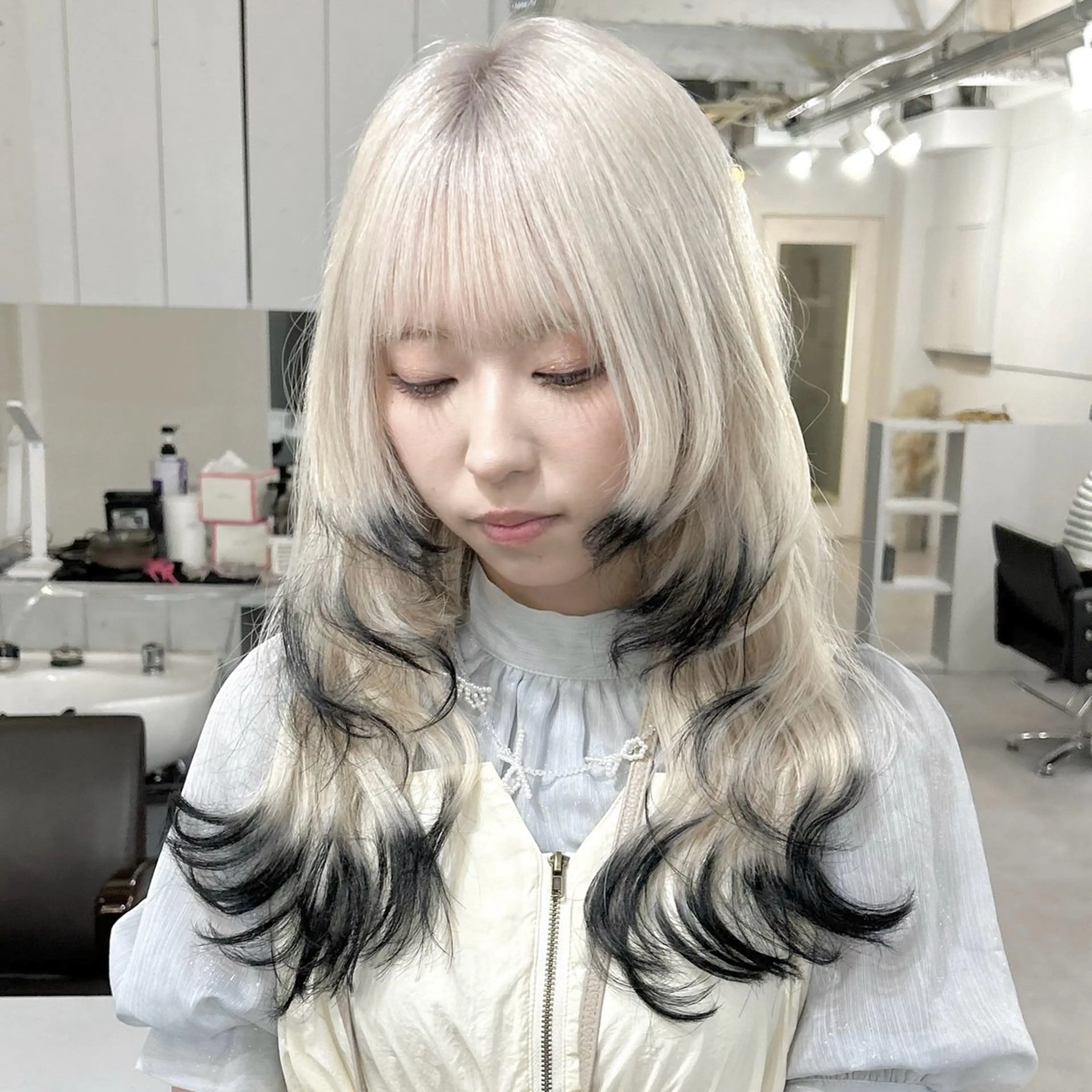 セミロング カラー 黒髪 ヘアカラー Cielro所属・エクステ ♡ 篠田 梓のヘアスタイル