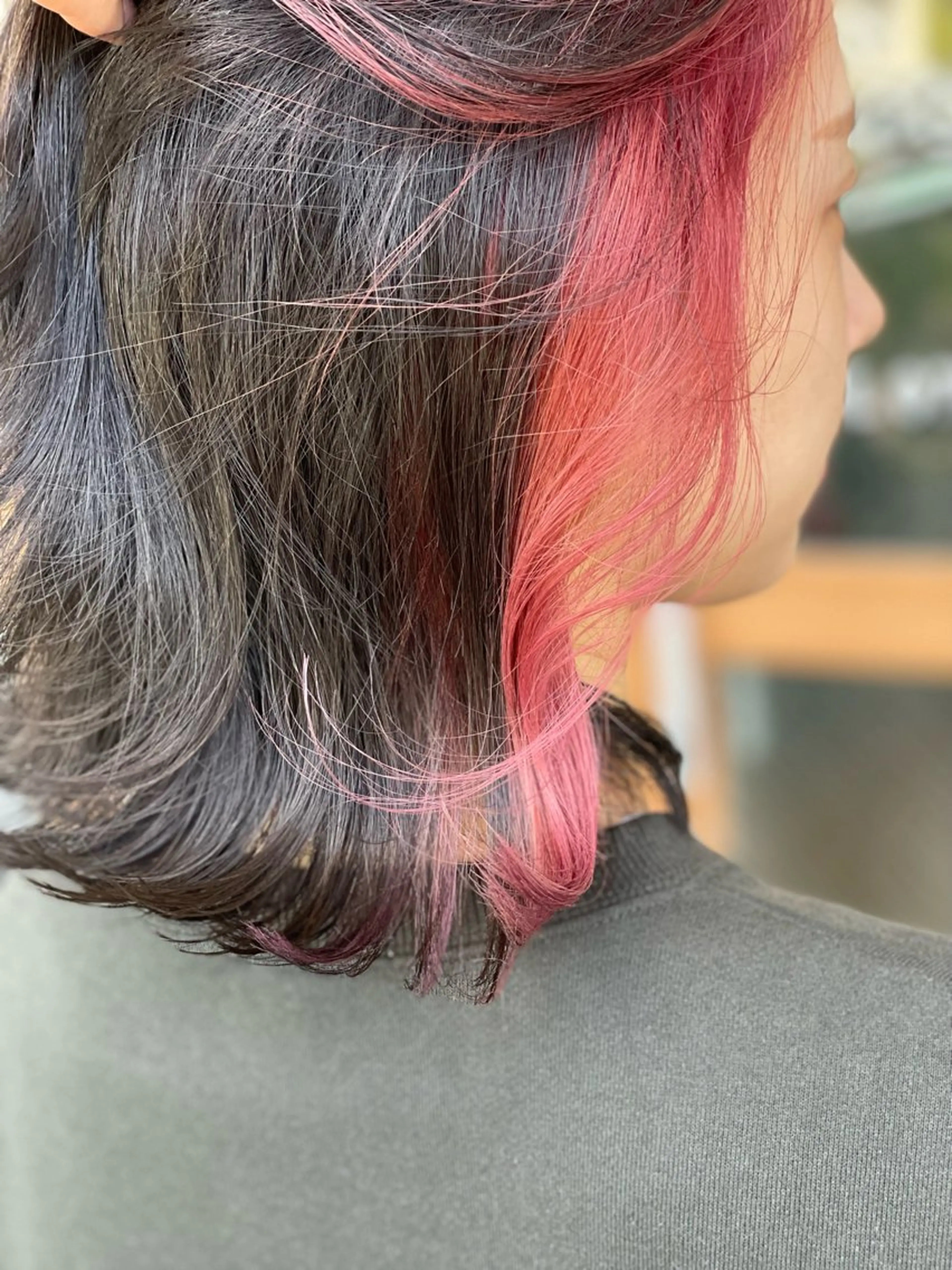 ミディアム カラー ベージュカラー ブリーチ ピンクカラー ピンクベージュ 顔周りカット ヘアカラー トリートメント Snaly カラー特化ページのヘアスタイル