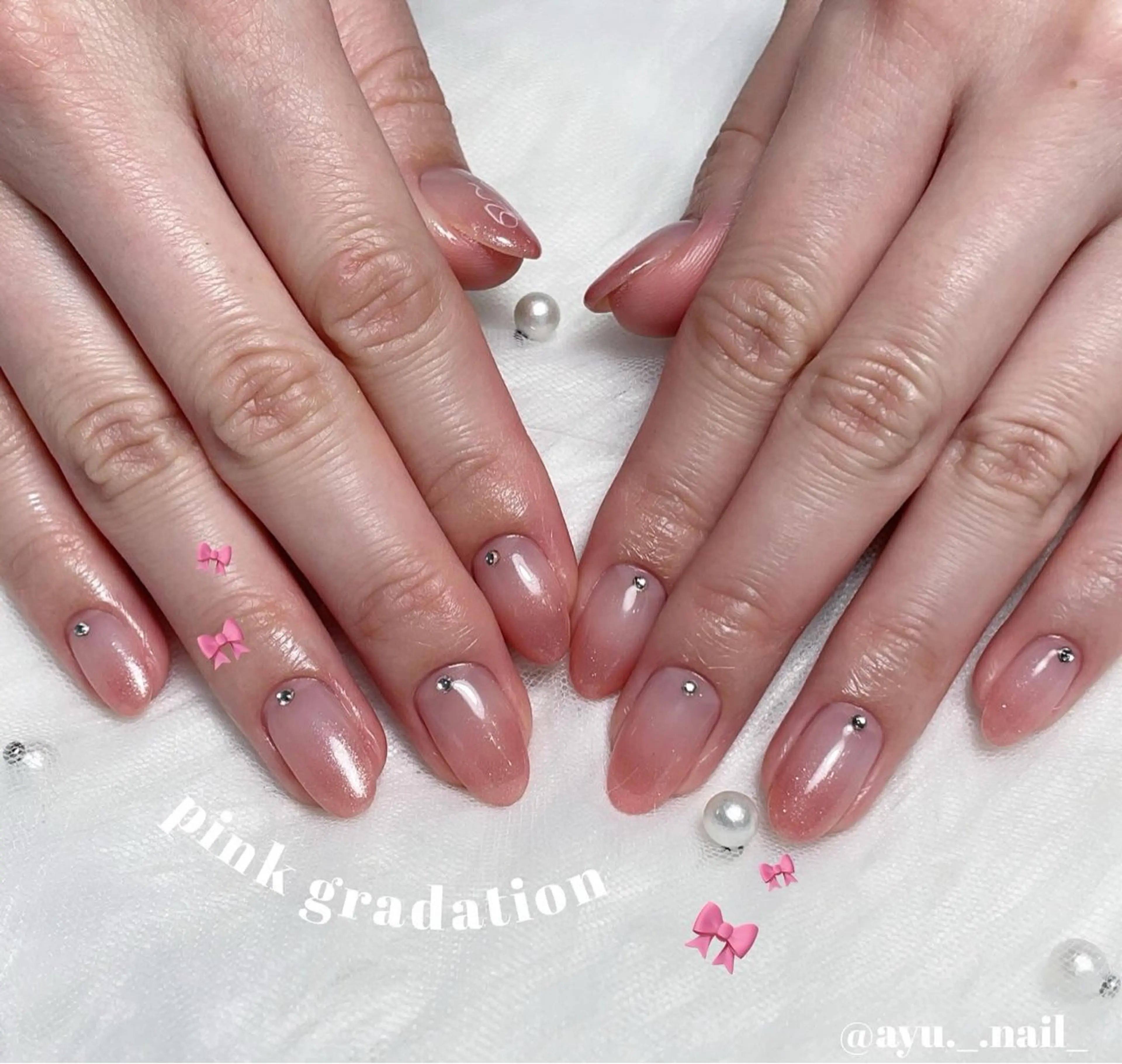 ネイル あゆ🎀/ワンホンネ イル/痛ネイルのネイルデザイン