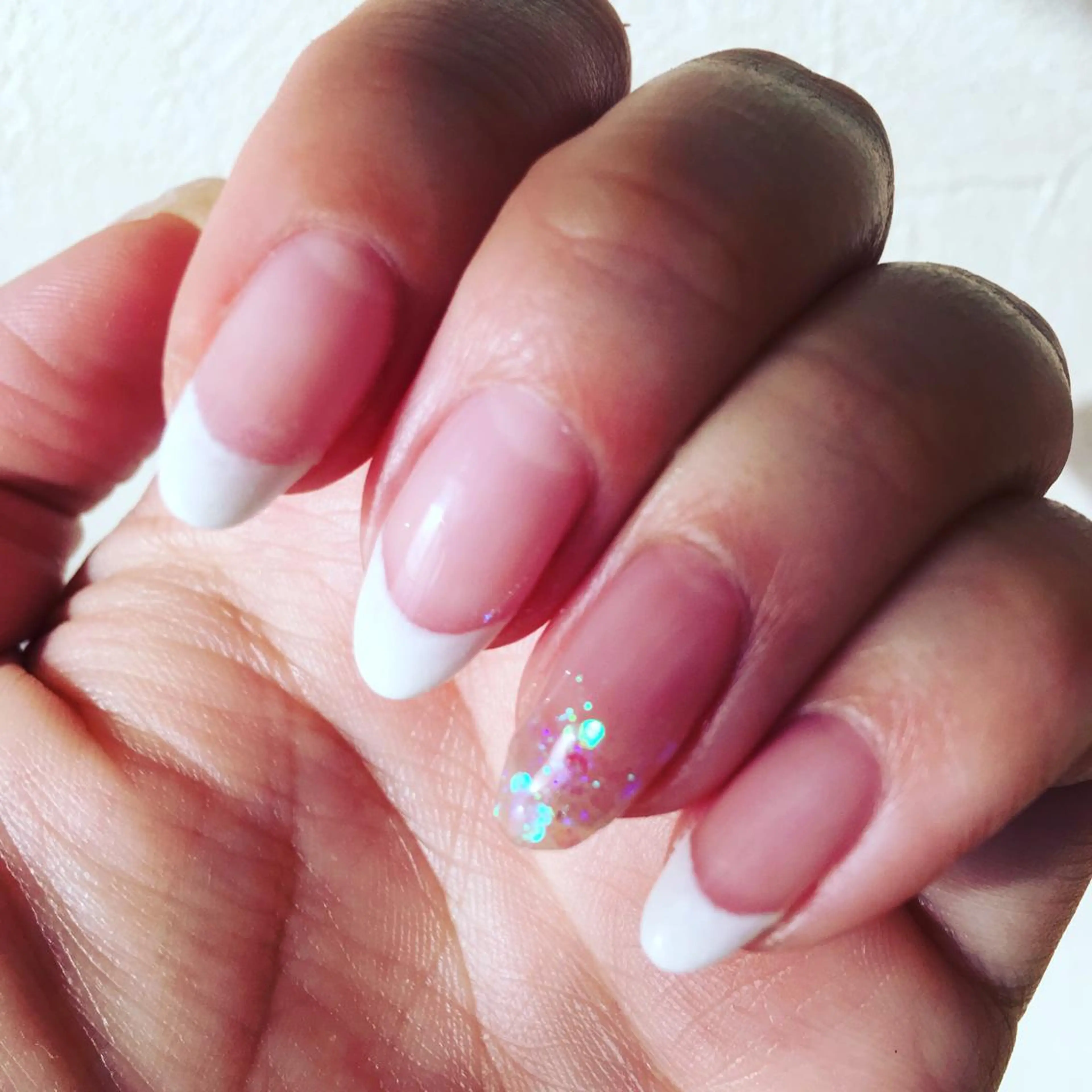 ネイル シンプルネイル ブライダルネイル ハンドネイル 🌈KANÅKO 🌈のネイルデザイン