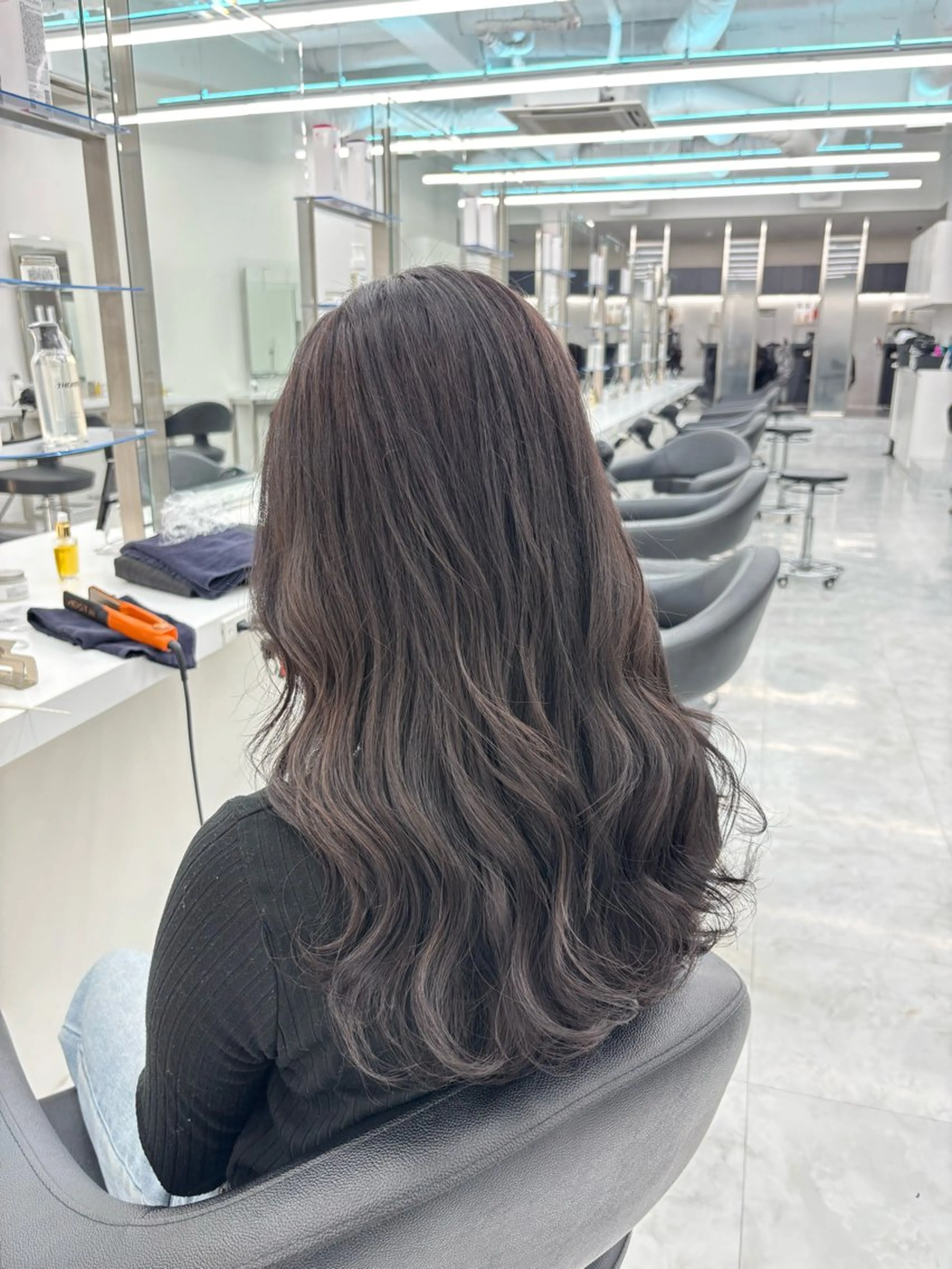 ロング カラー カット ヘアカラー ヘッドスパ ヘアセット 斗和🫧天神/ハイ トーン／透明感カラーのヘアスタイル