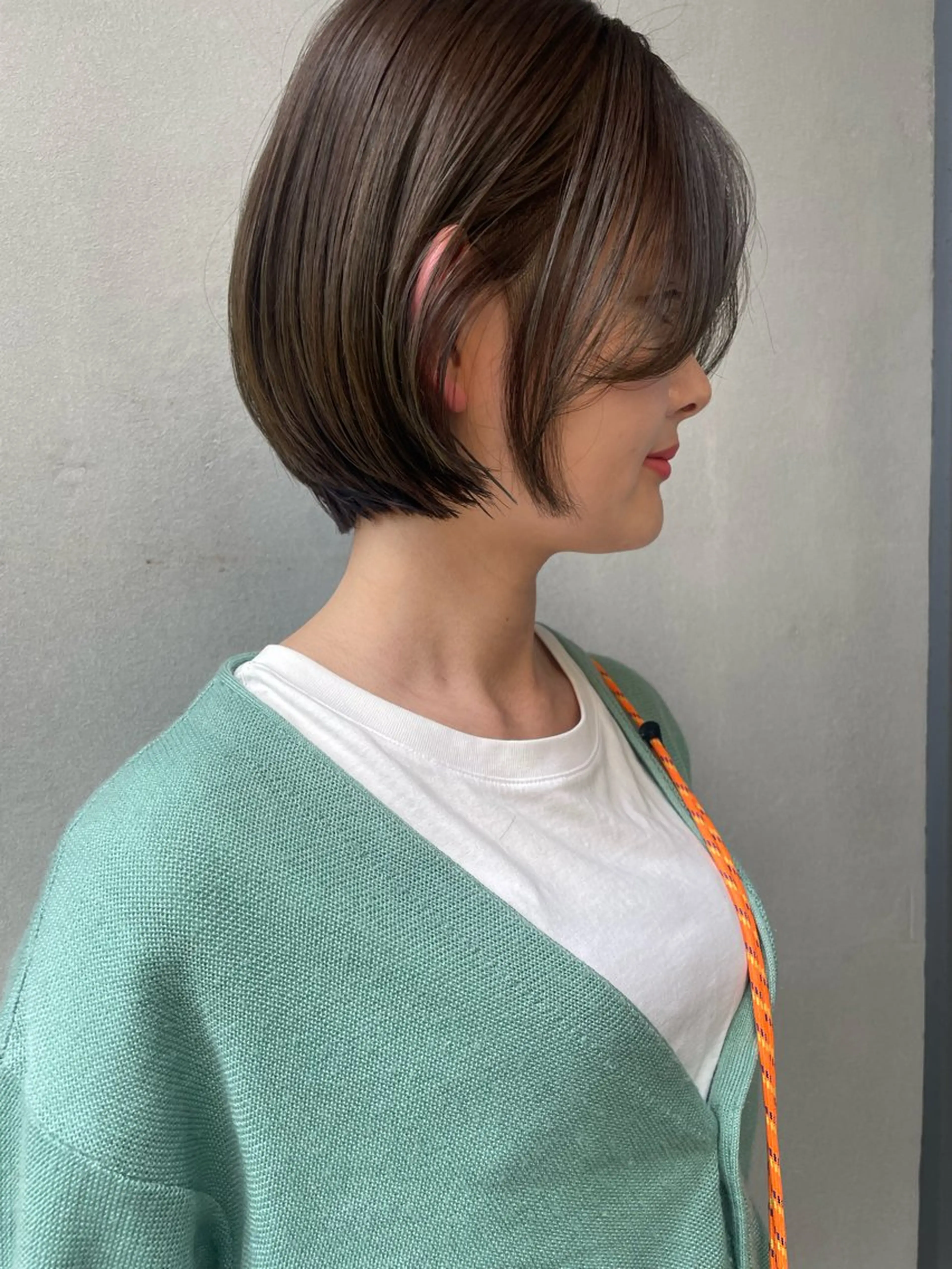 ショート カット ヘアカラー ハナ🌼 ボブ/透明感カラーのヘアスタイル