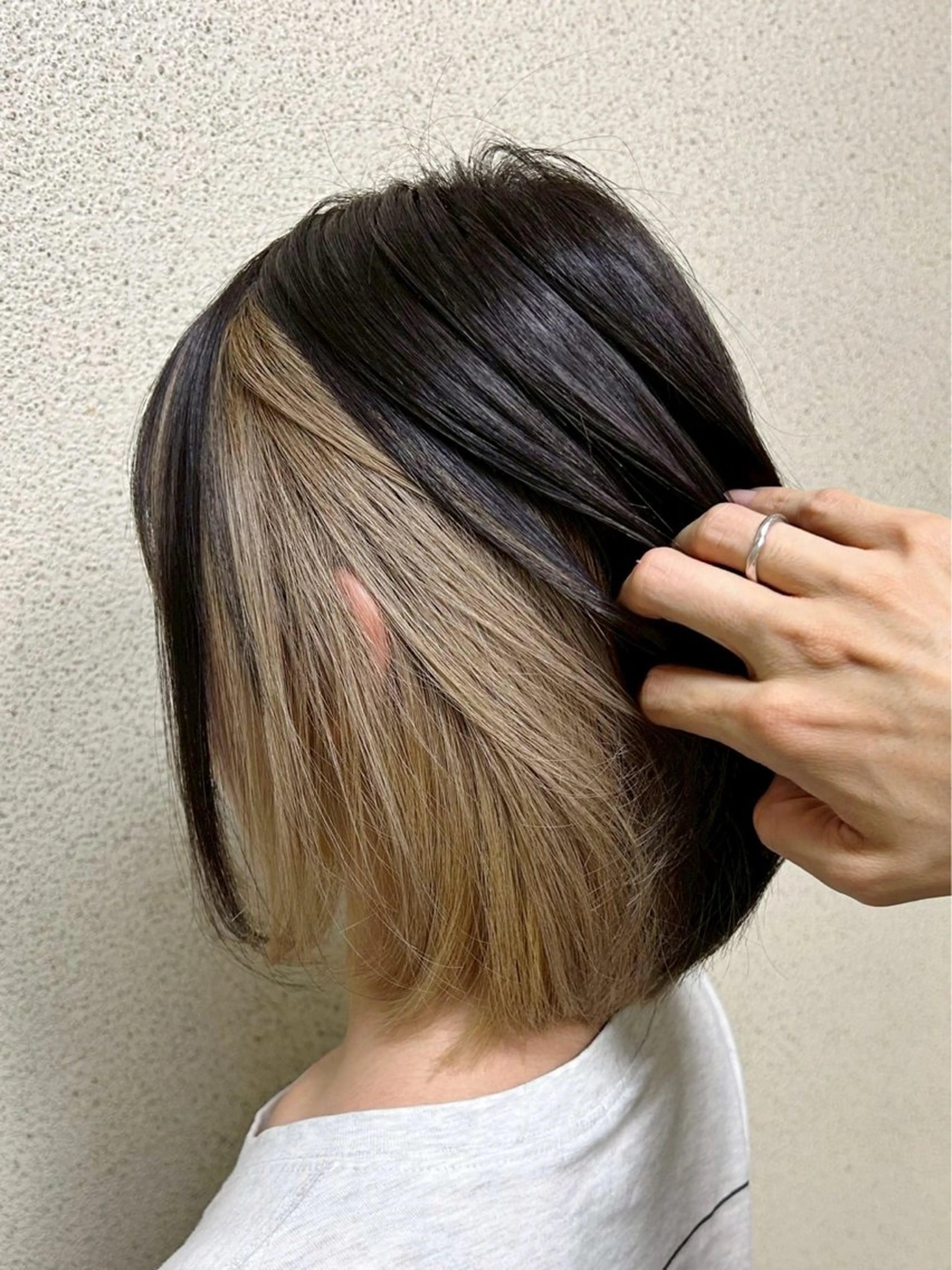 カラー ベージュカラー インナーカラー ヘアカラー モデル募集🫧 あやかのヘアスタイル