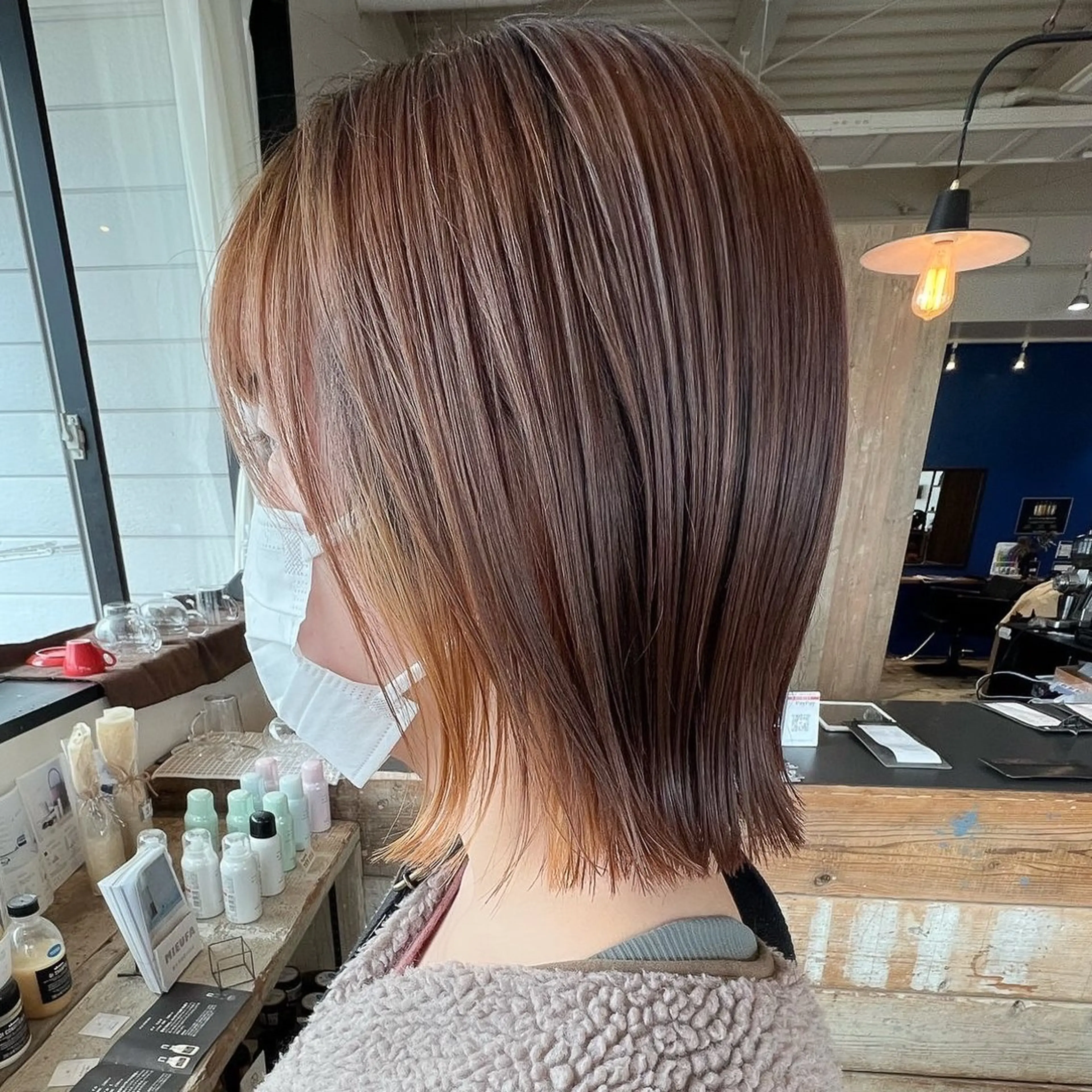 ショート ヘアカラー トリートメント 1005mille cinq所属・岸下 理緒のヘアスタイル
