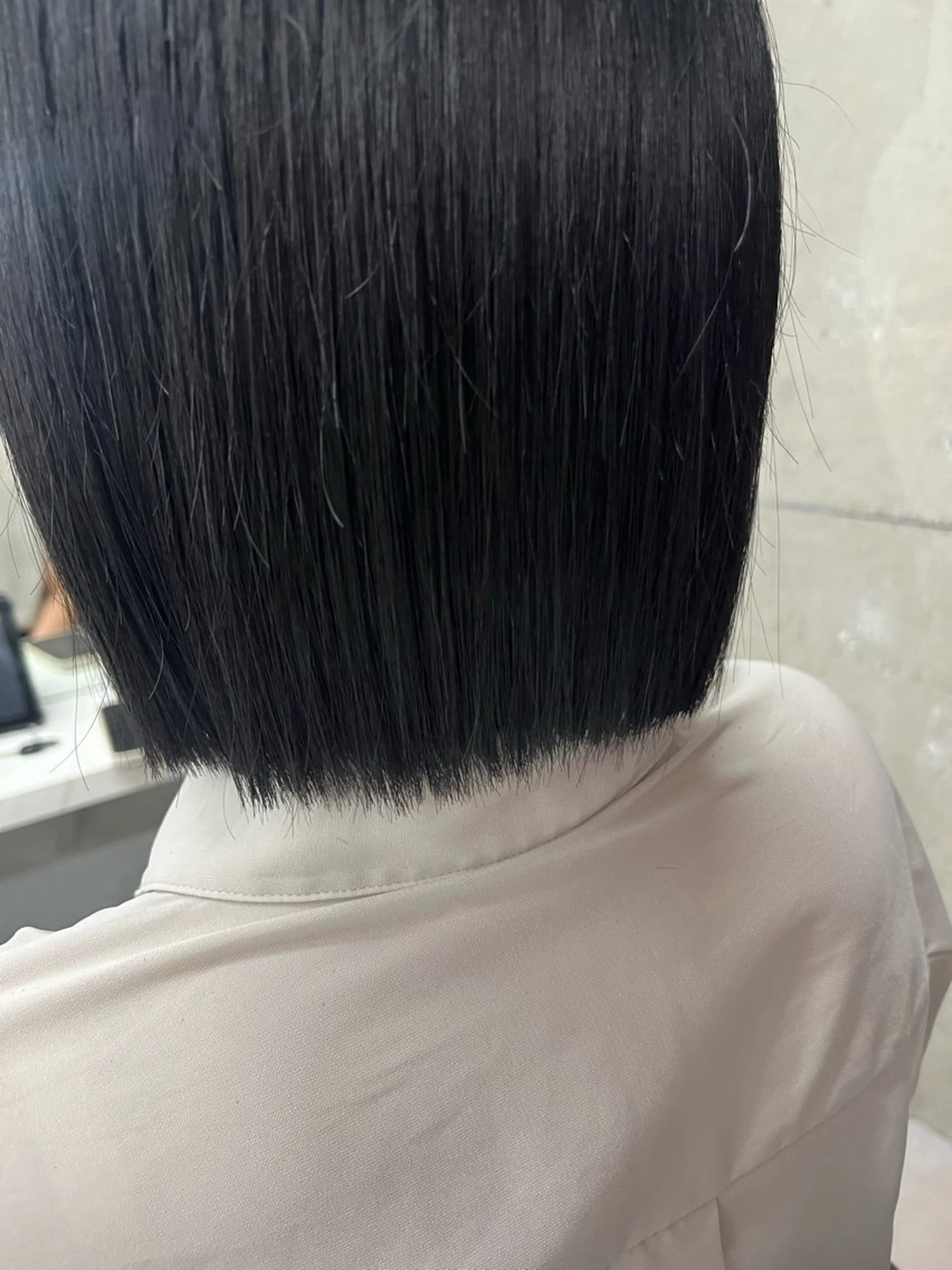 ショート ボブ anon Loemのヘアスタイル