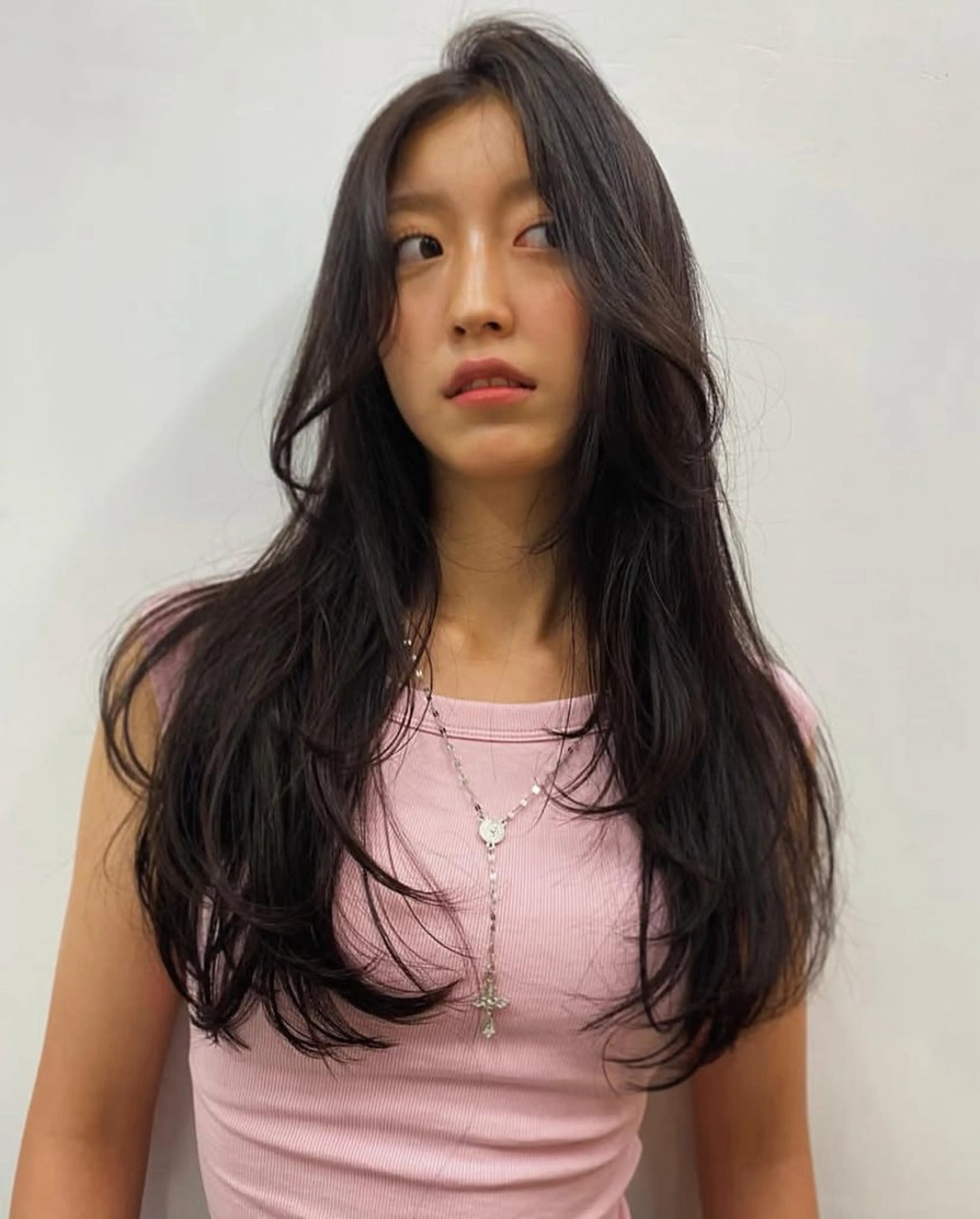 小顔効果◎レイヤーカットでつくる動きと抜け感の写真