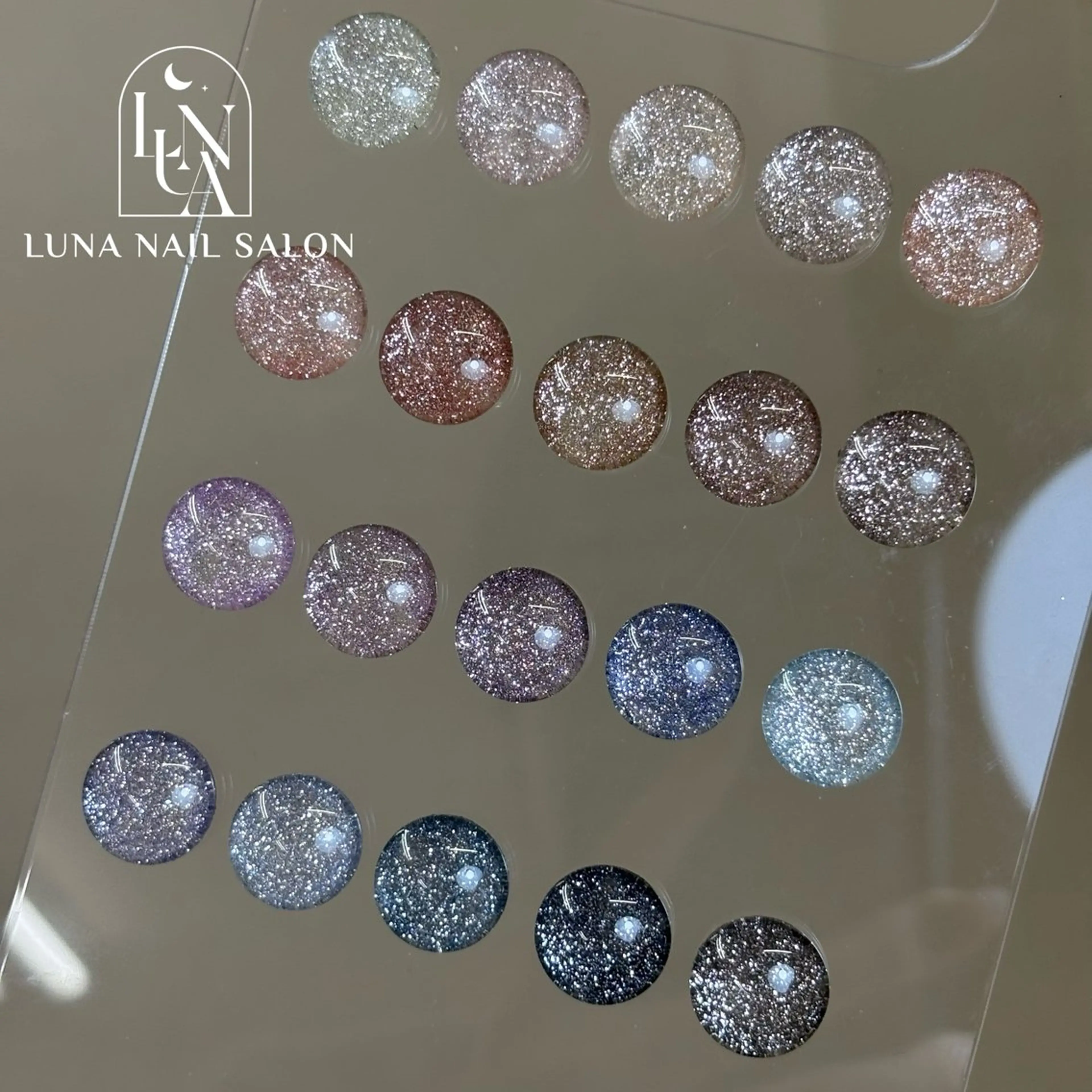 ネイル フラッシュネイル ハンドネイル LUNA Nail salon💕のネイルデザイン