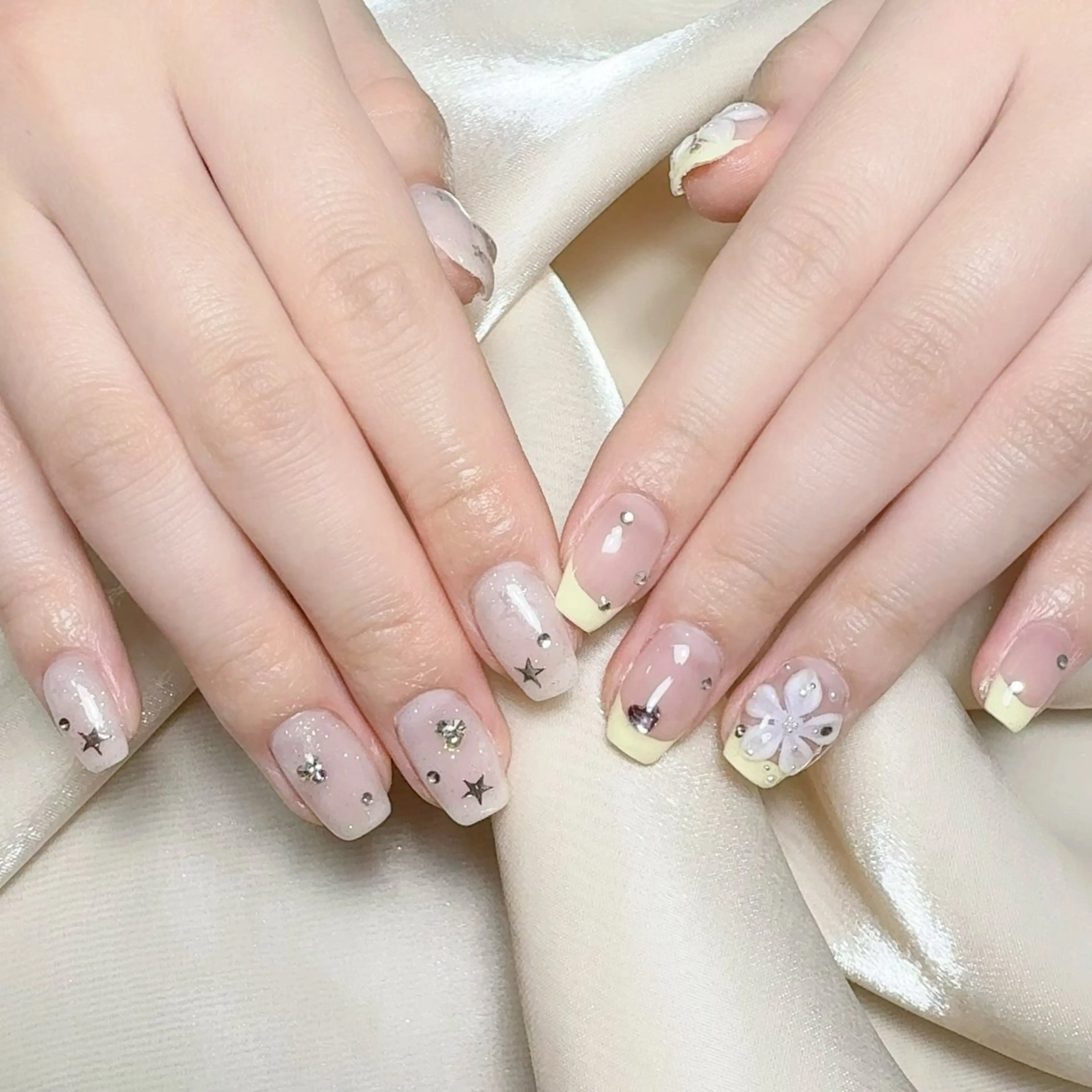 ネイル アートネイル ハンドネイル NAILサロン 木にいるのネイルデザイン