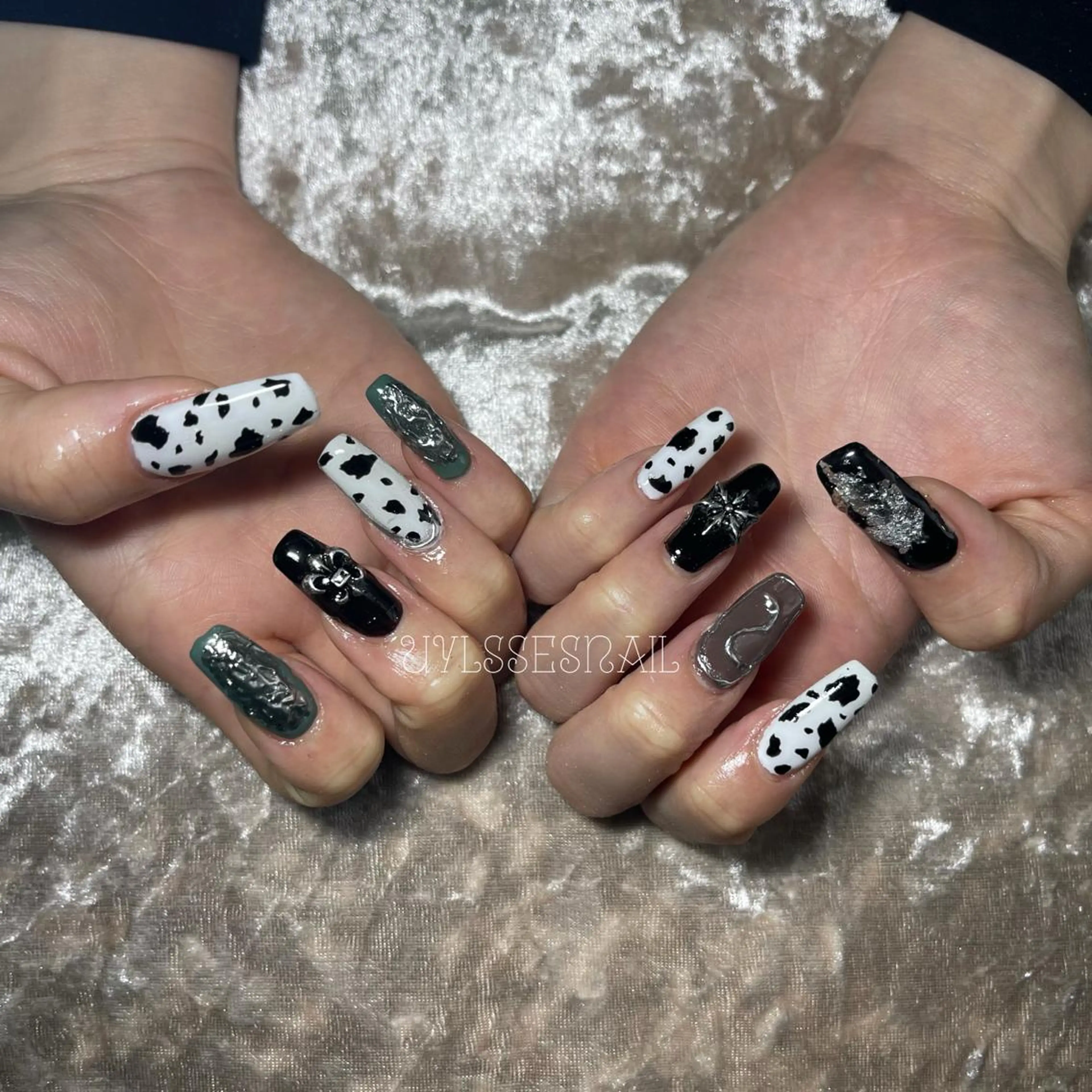 ネイル nail salon uylssesのネイルデザイン