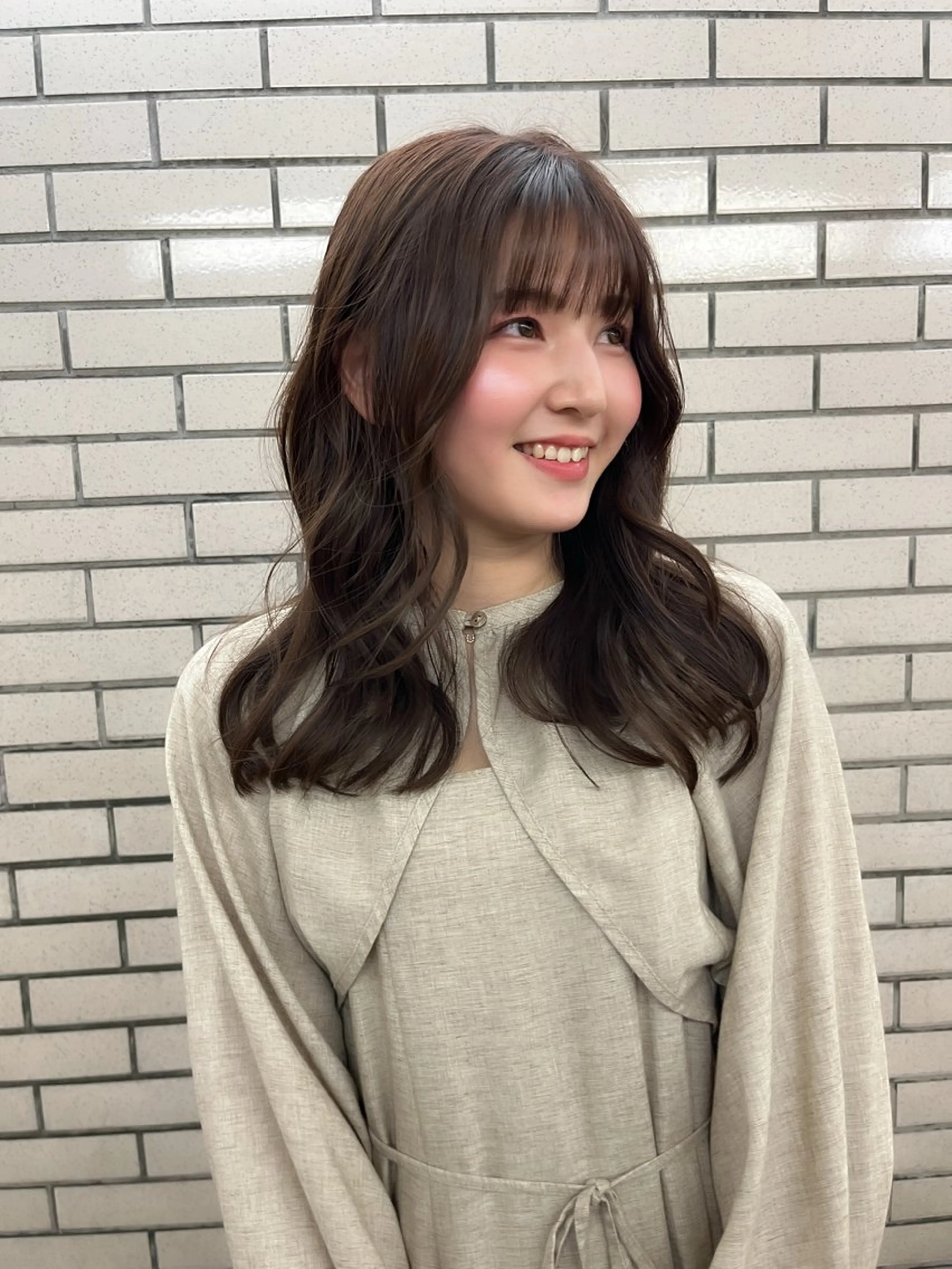 ミディアム カラー ヘアカラー トリートメント 坂本 理輝のヘアスタイル