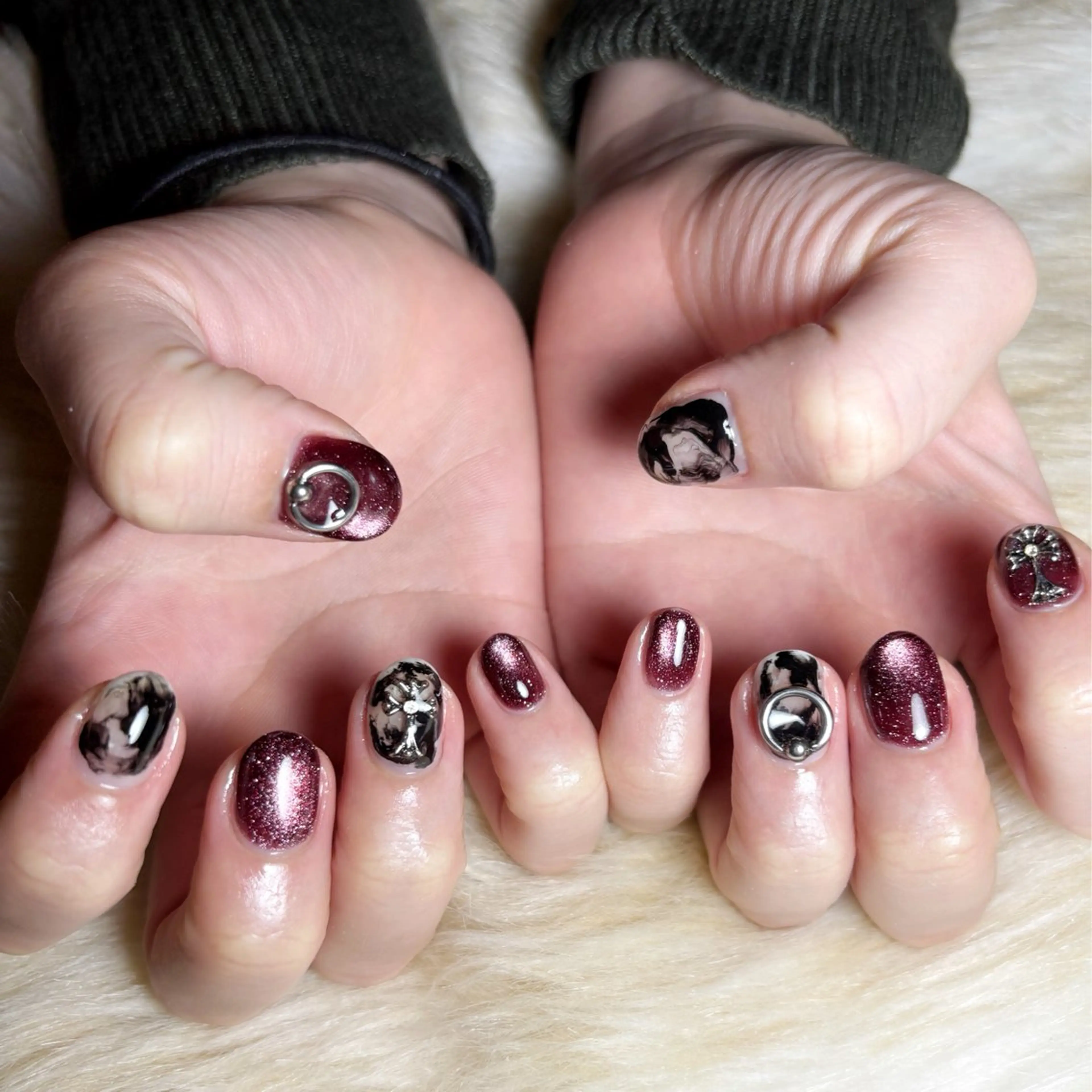 ショート ハンドネイル watanabe miyuuのネイルデザイン