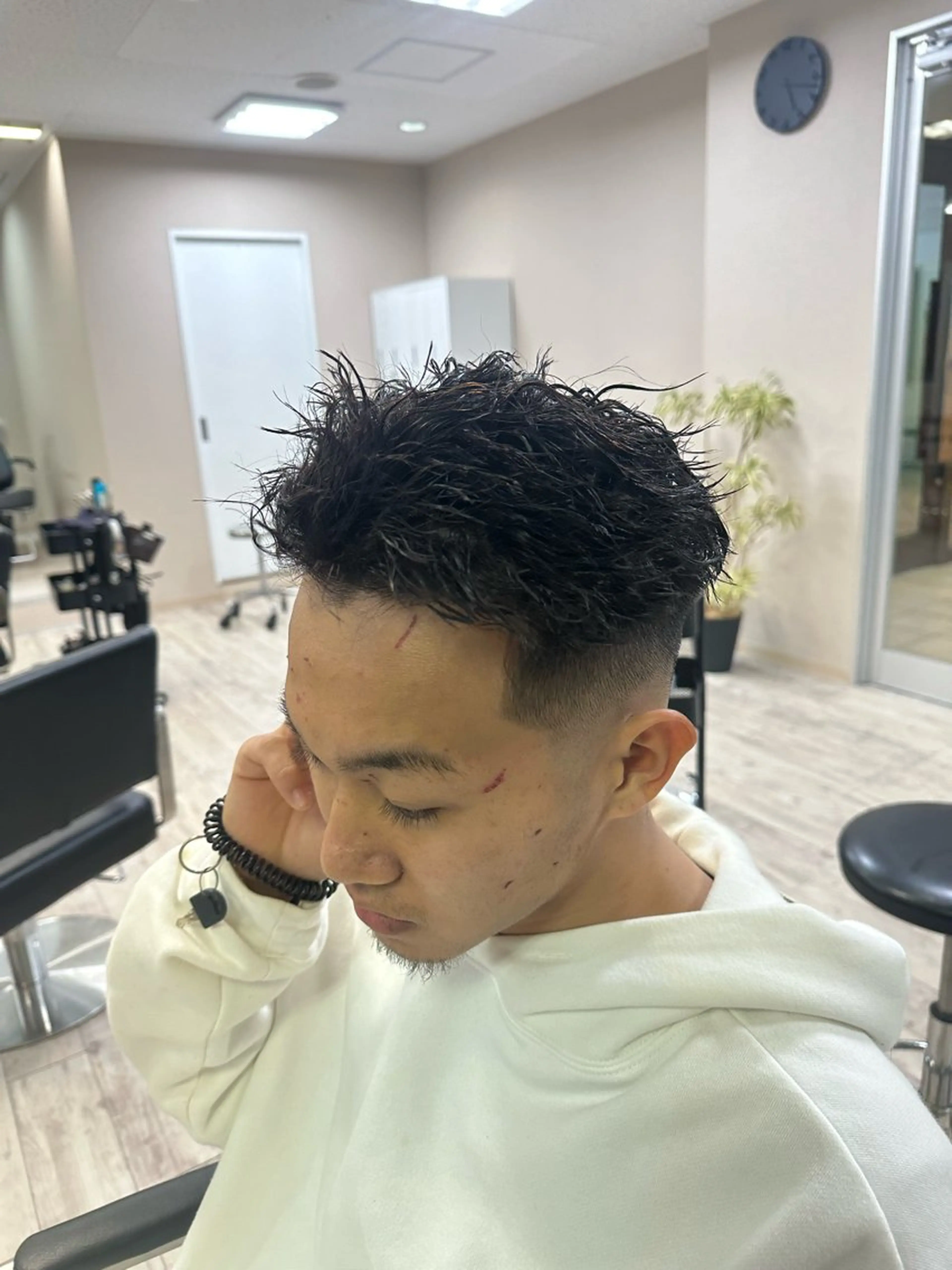 ショート メンズ カット 松本龍星 TIDE HAIRのヘアスタイル
