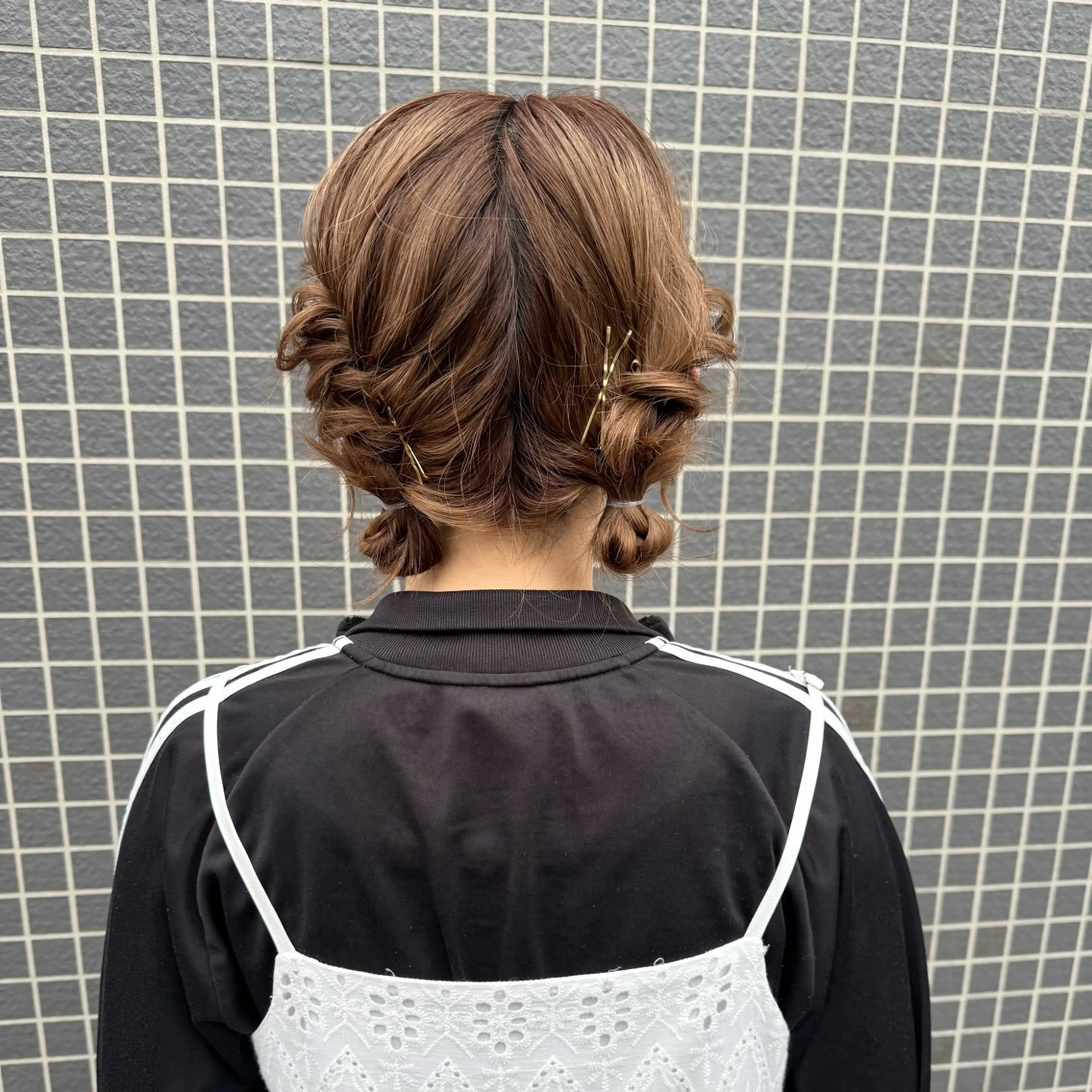 ミディアム ヘアセット 会田有紀 /切りっぱなしボブのヘアスタイル