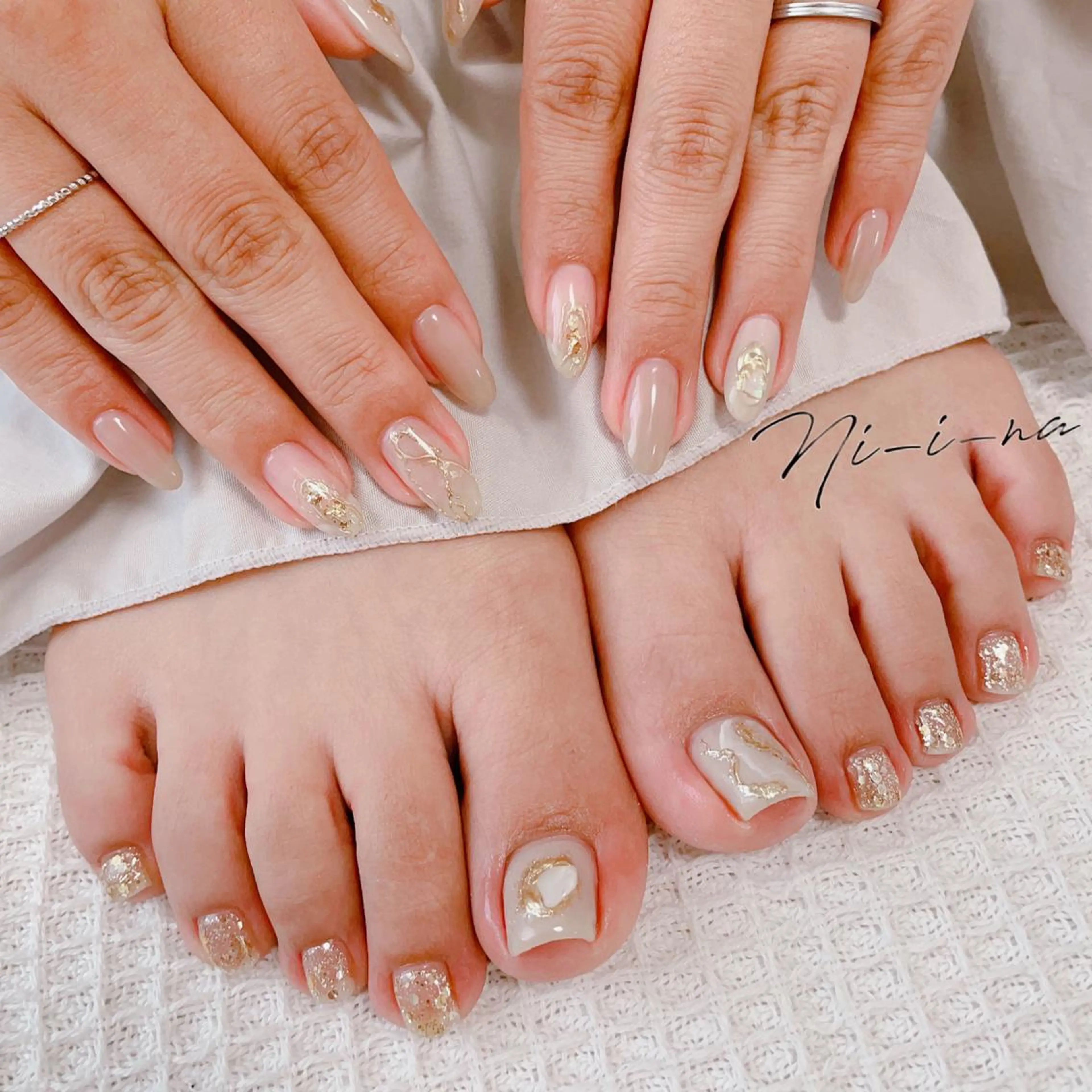 ネイル フットネイル ハンドネイル nail salon Ni-i-naのネイルデザイン