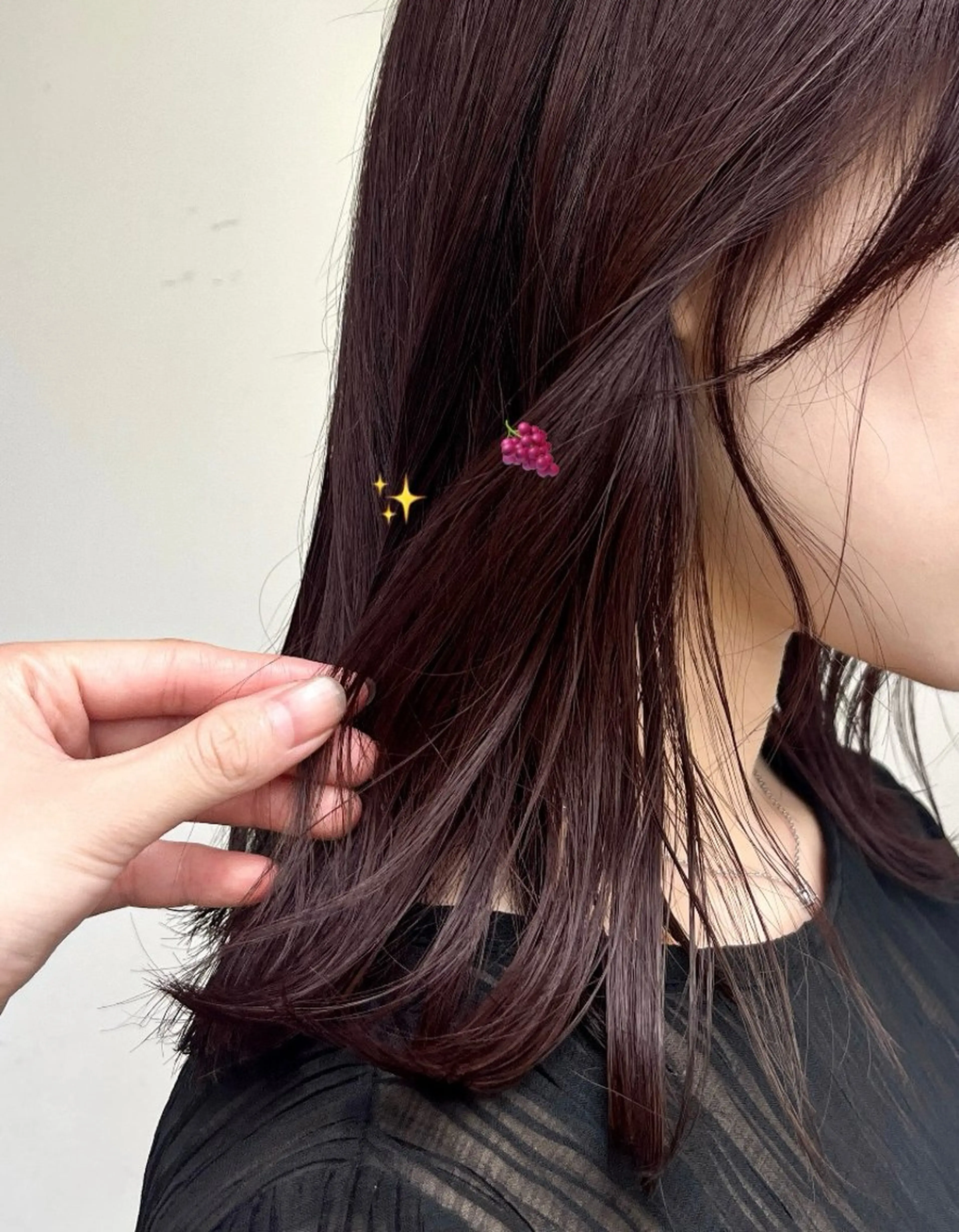 セミロング カラー Gigi 代々木所属・りこ 🐈‍⬛韓国艶カラーのヘアスタイル