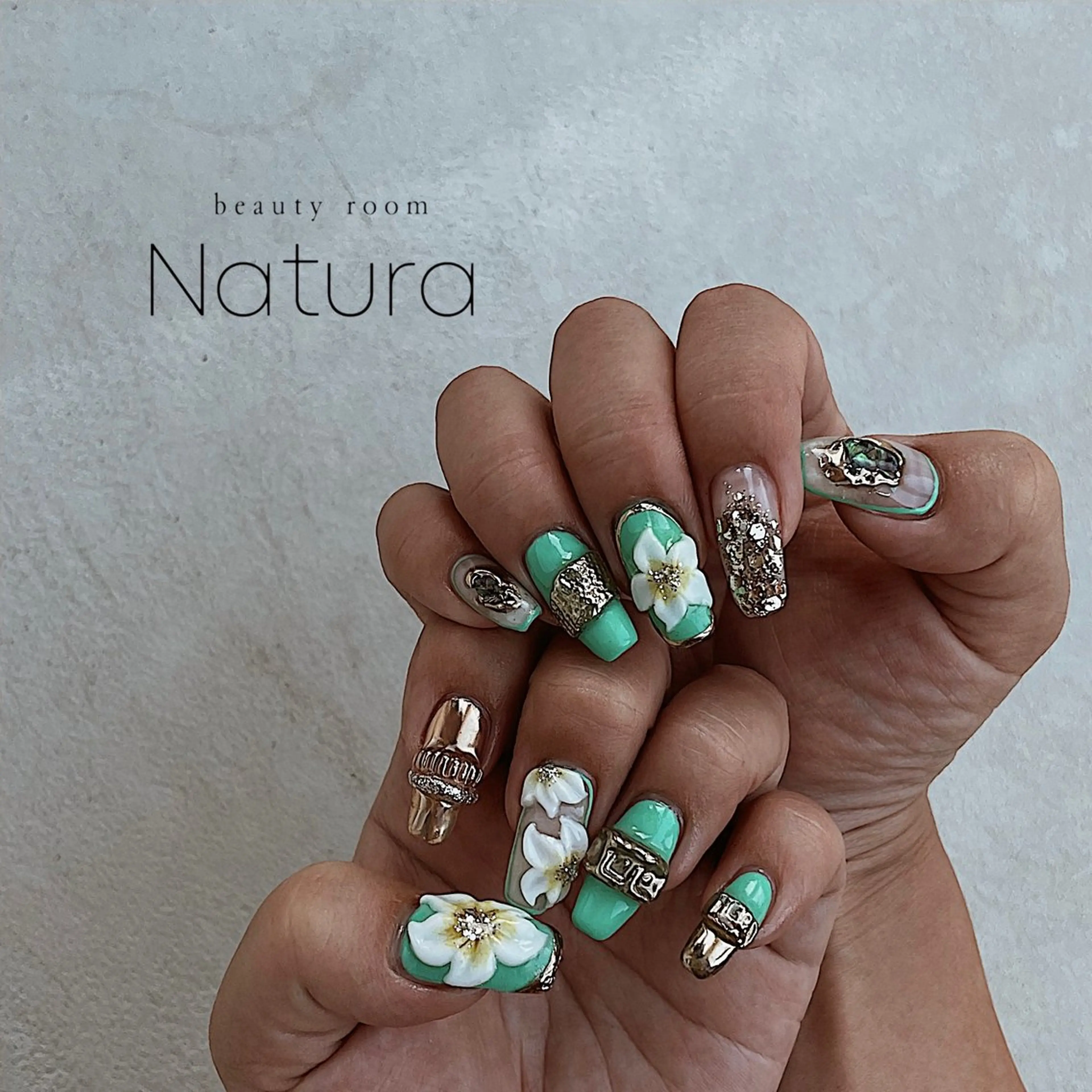 ネイル ハンドネイル beautyroom Naturaのネイルデザイン