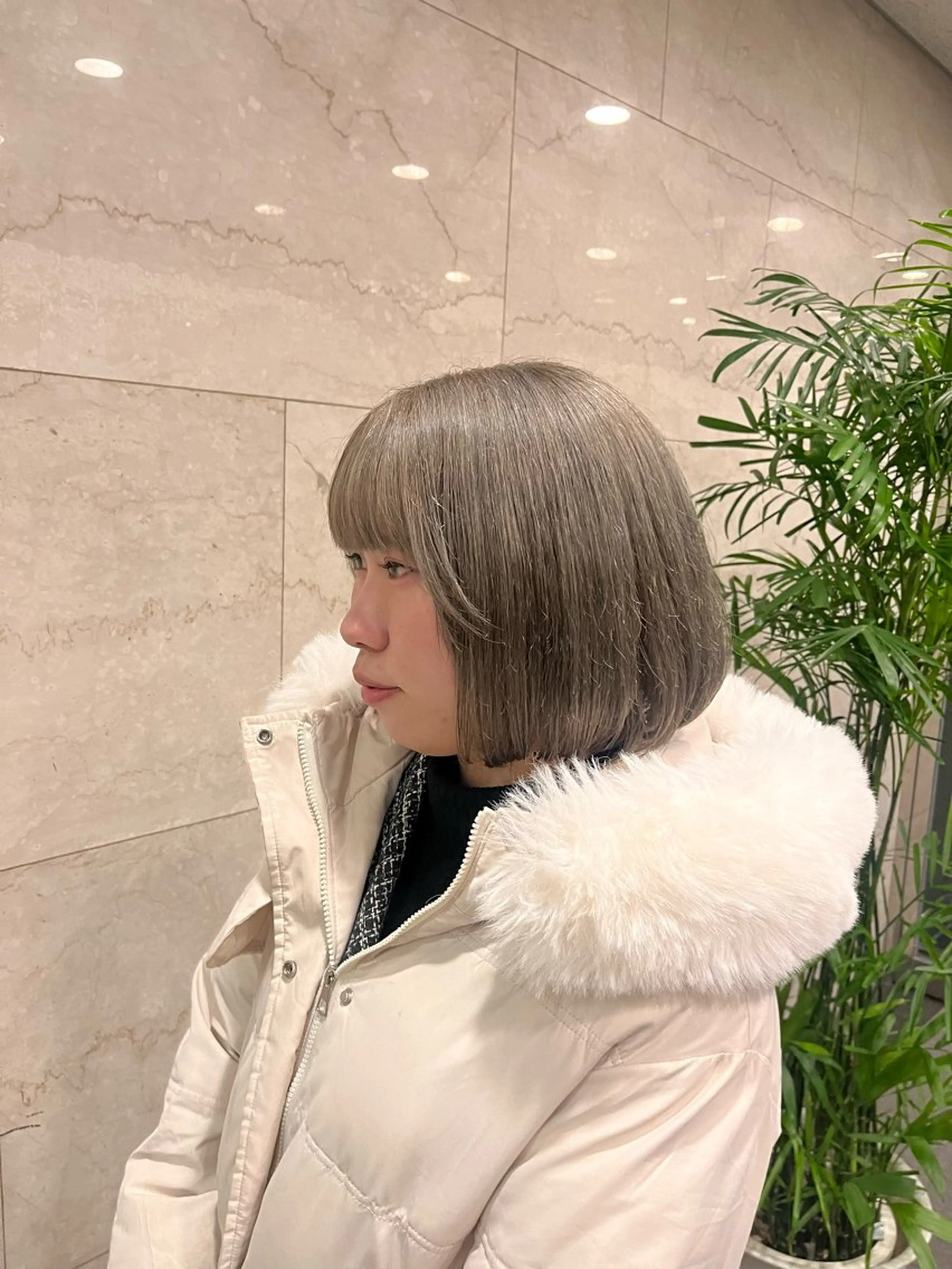 ミディアム カラー はるか/ CosyVelvetのヘアスタイル