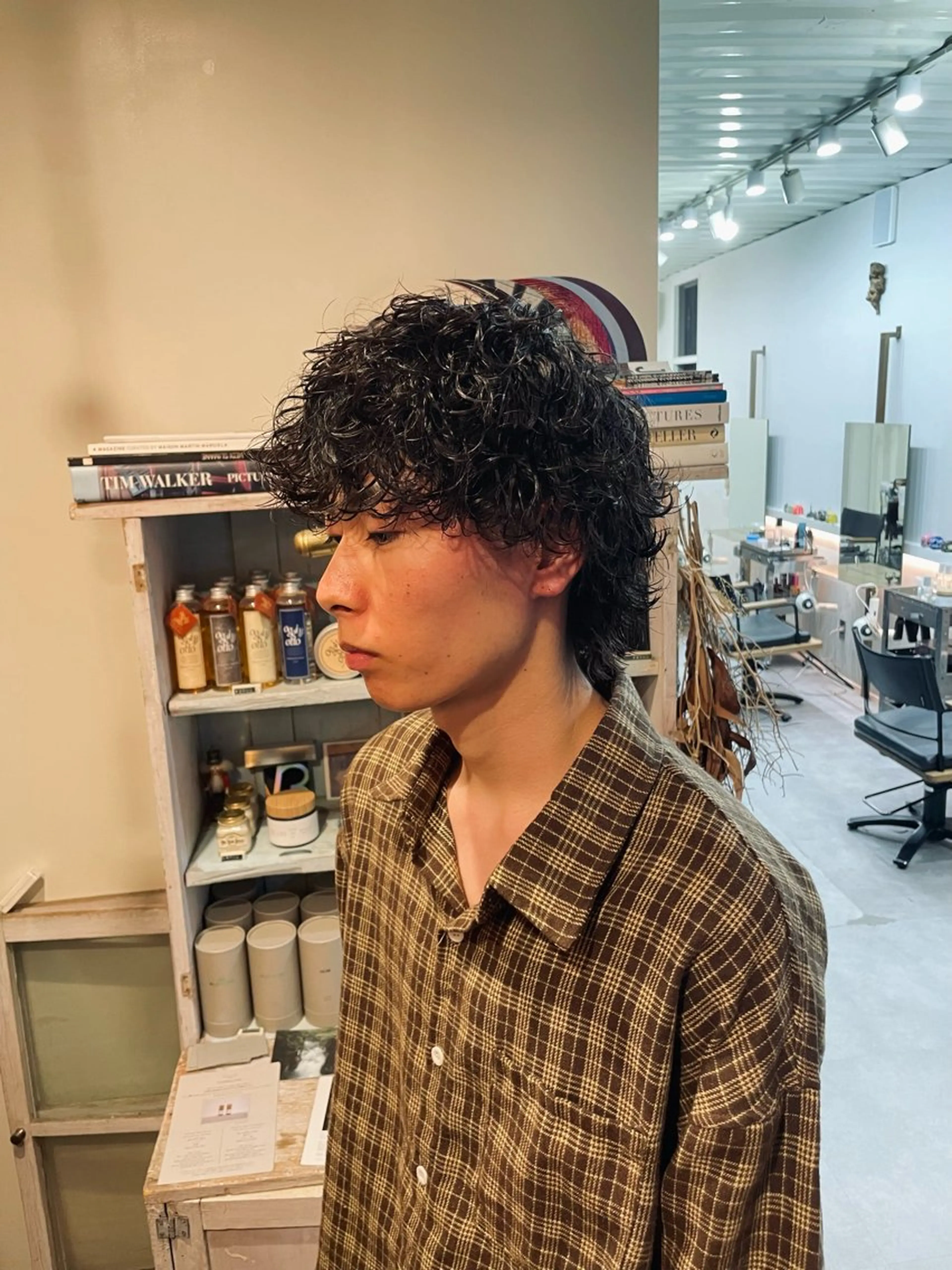 🉐【新規限定ミニモ特別クーポン】メンズカット+特殊パーマ　(ツイスパ　波巻き)の写真
