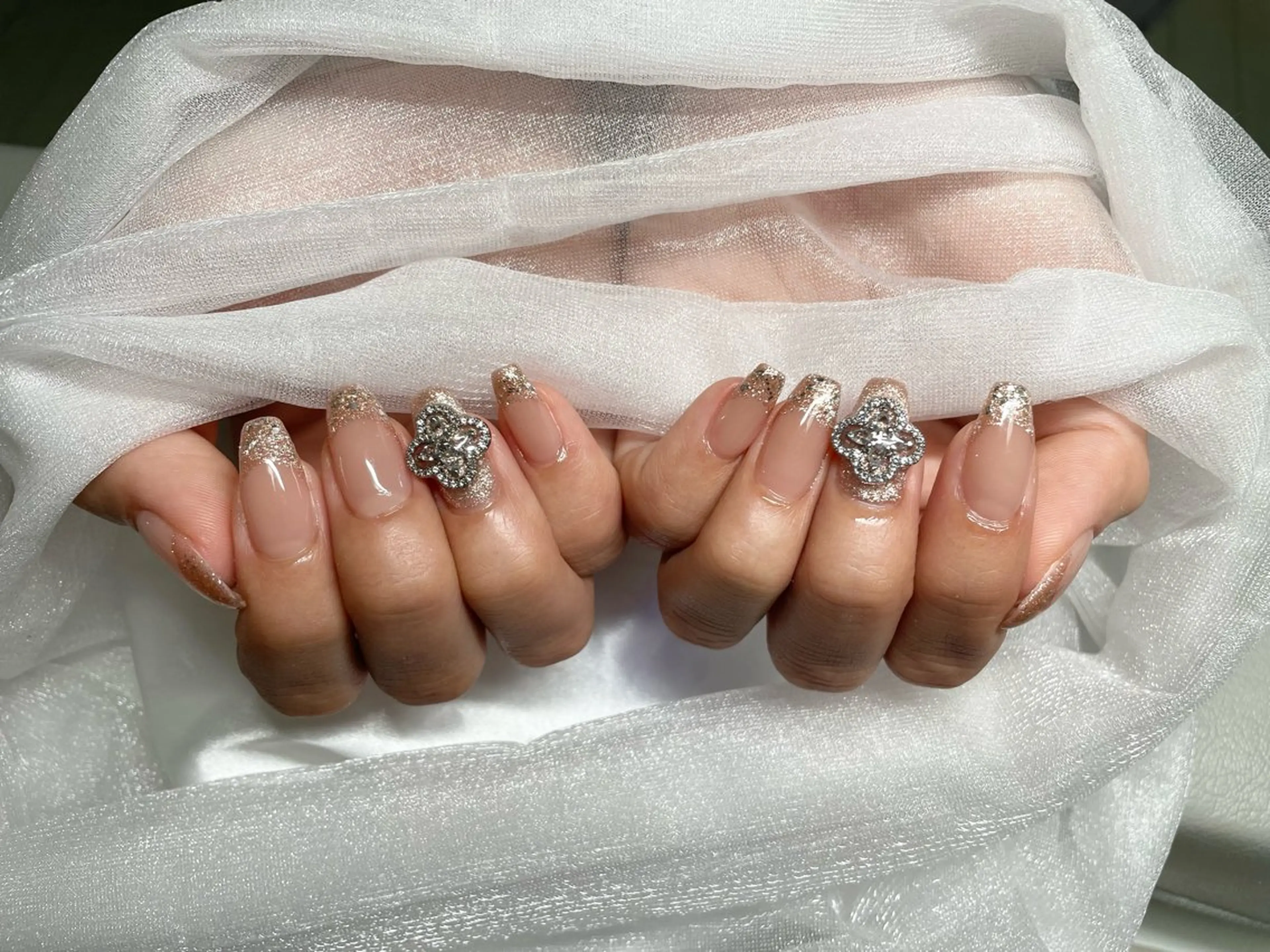 ネイル ハンドネイル Roi〈ロワ〉 Minakoのネイルデザイン