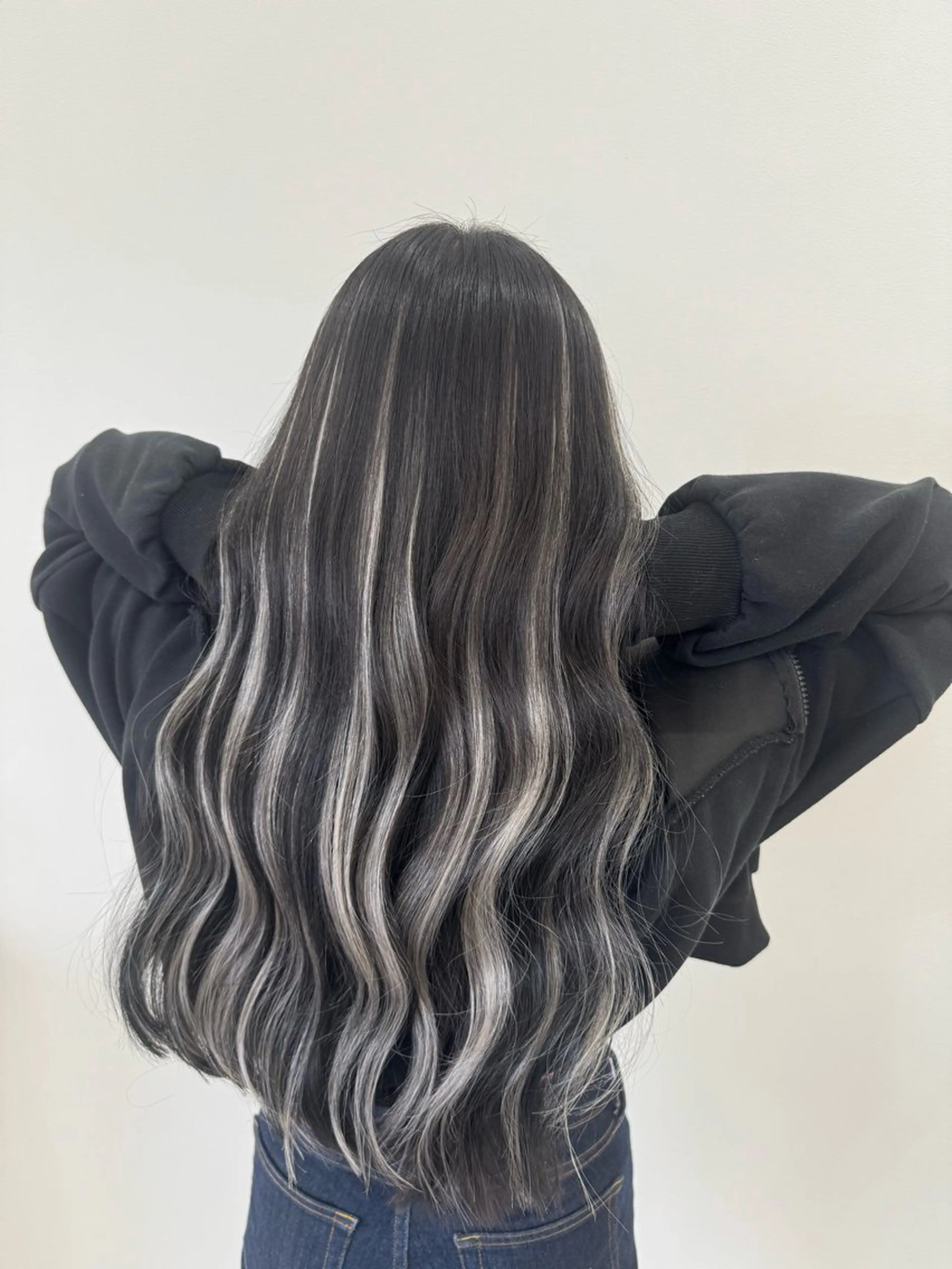 カット+シールエクステ16本【インナー+ハイライトなど】の写真