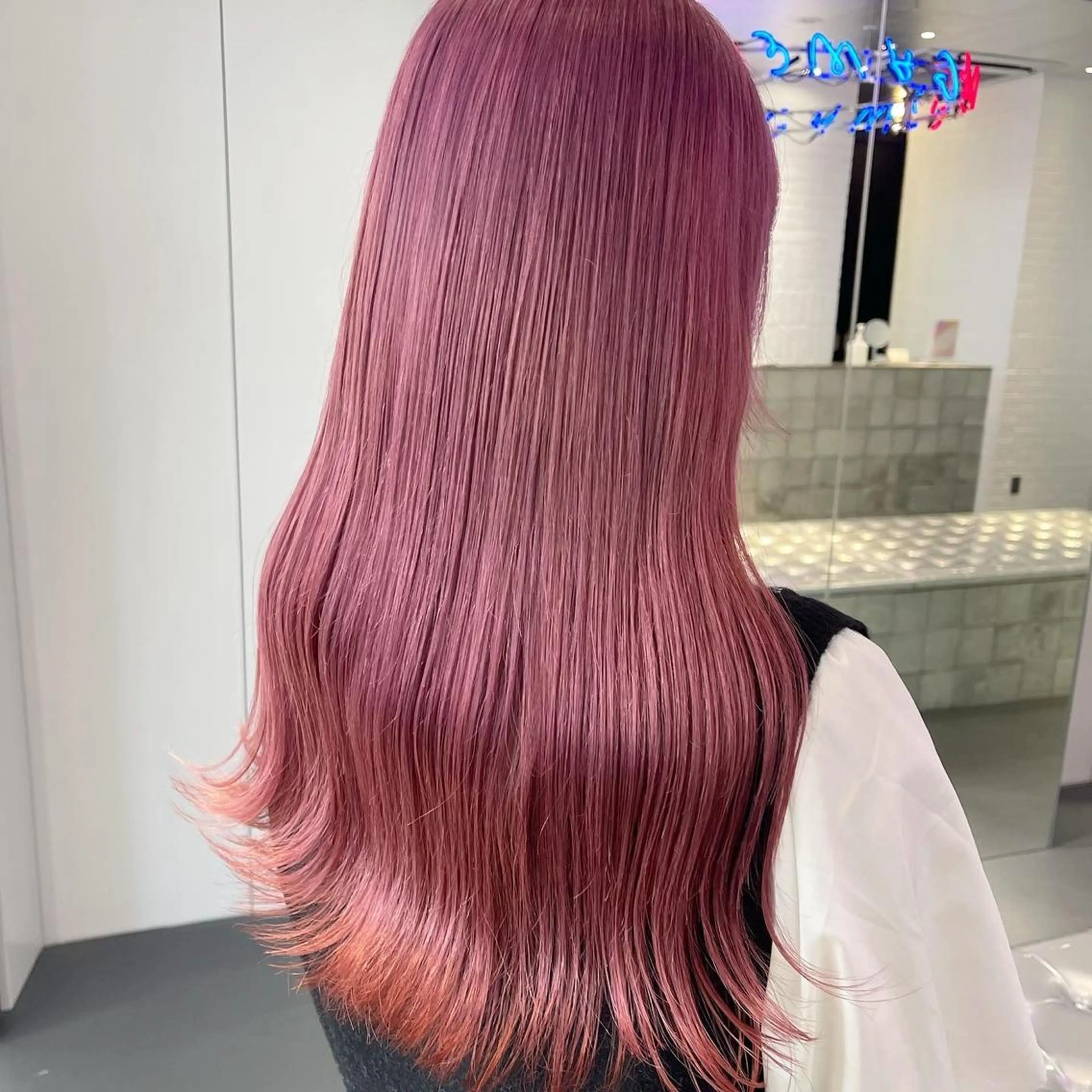セミロング カラー ヘアカラー 🦄垢抜けボブ特化× 暖色カラー未来🦄のヘアスタイル