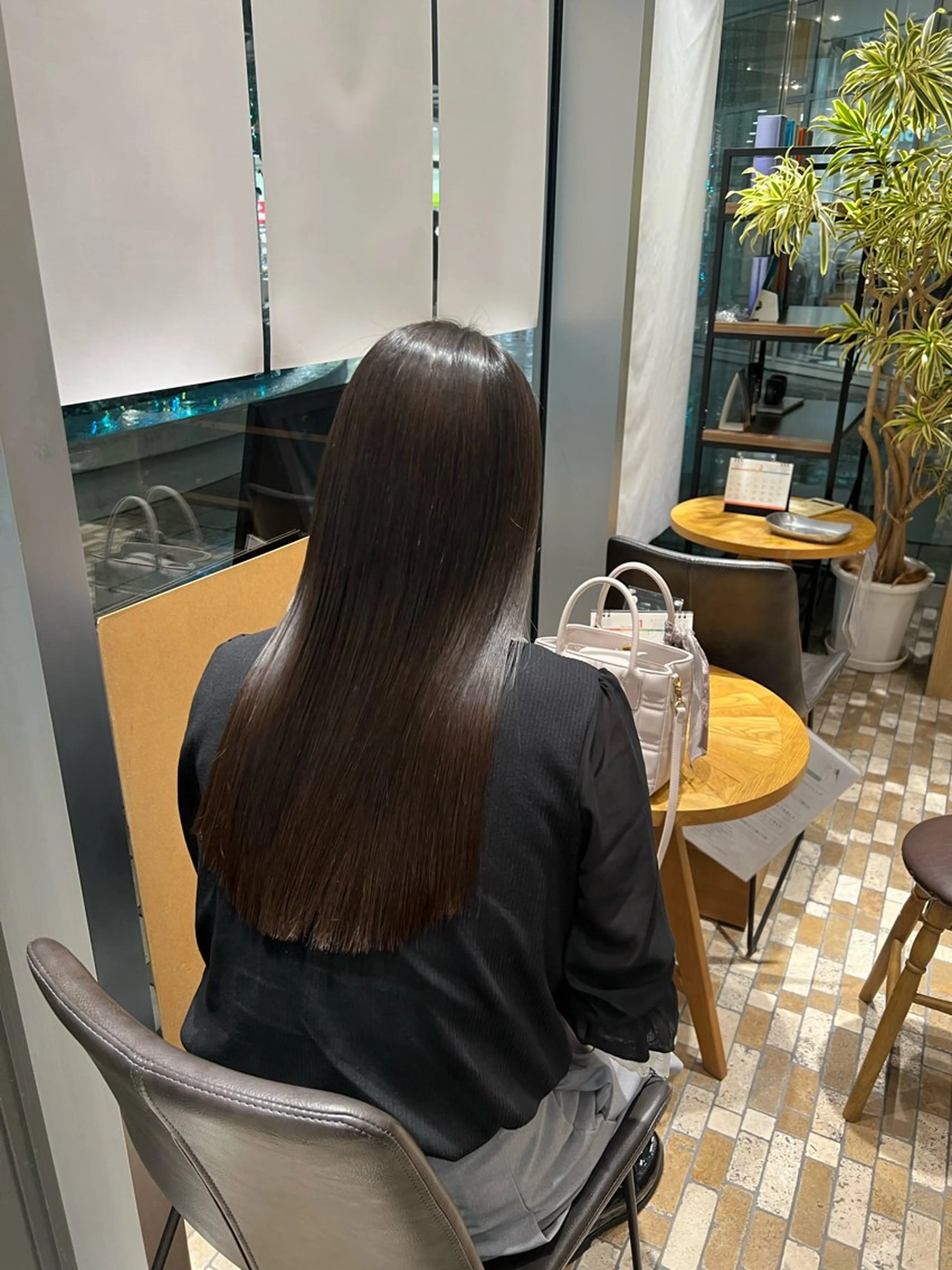 ロング パーマ 髪質改善 酸性ストレート ストレートパーマ カット 縮毛矯正 🫧Ai/ ロロネー森ノ宮💖のヘアスタイル