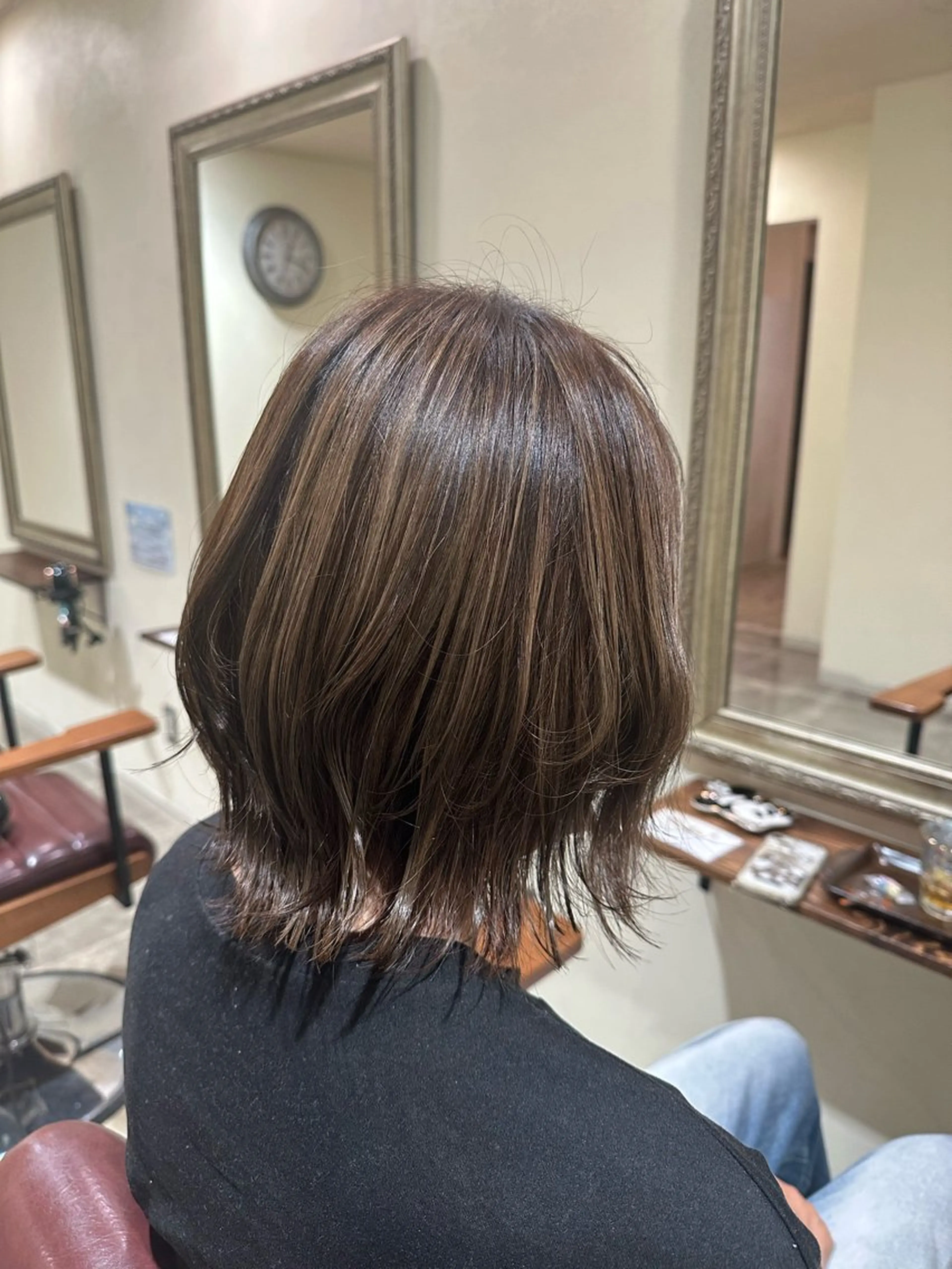 カラー アッシュ ベージュカラー ハイライトカラー spin hair桂店所属・spin hair桂 高宮彩花のヘアスタイル