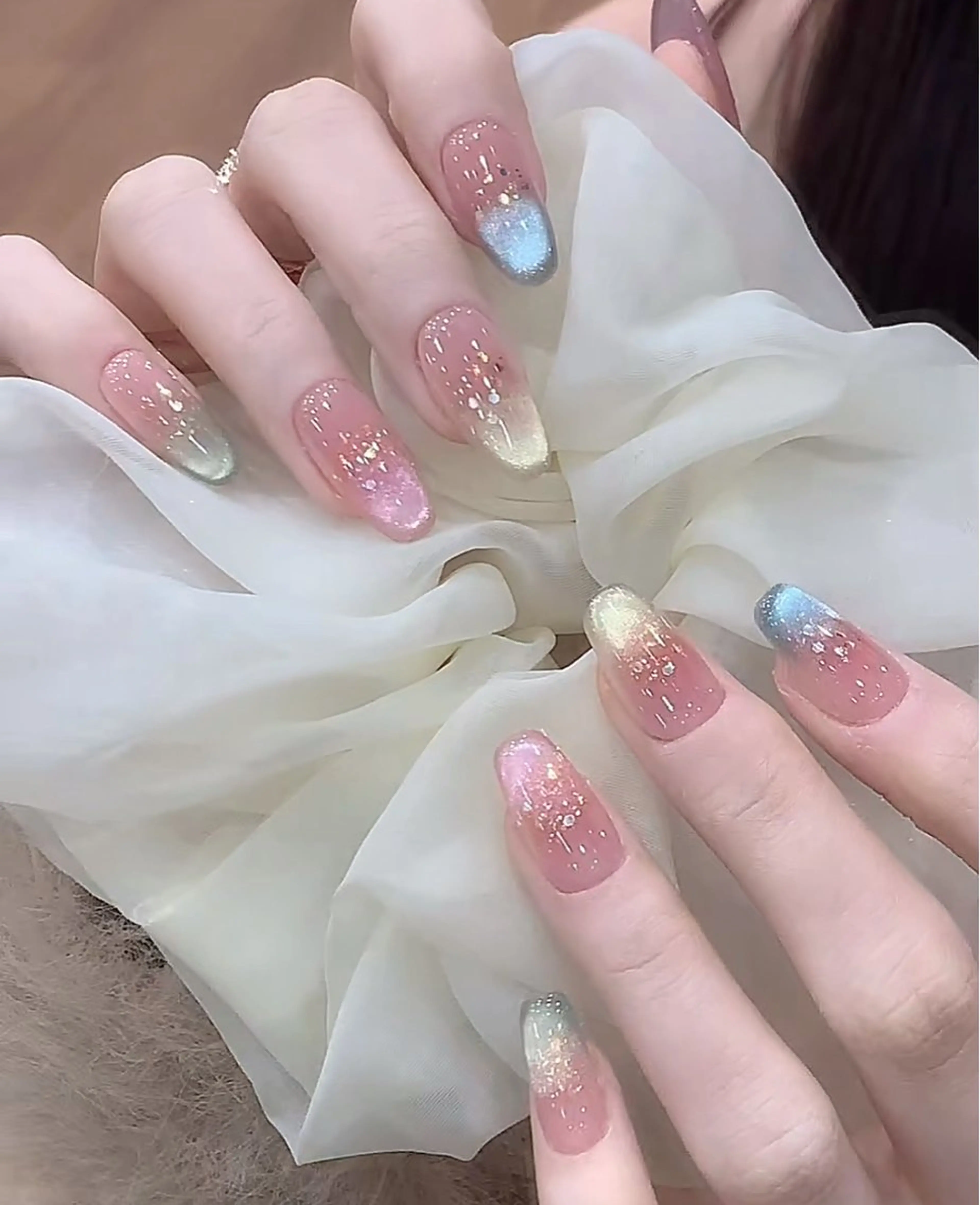 ネイル ハンドネイル Beauty Build Upのネイルデザイン