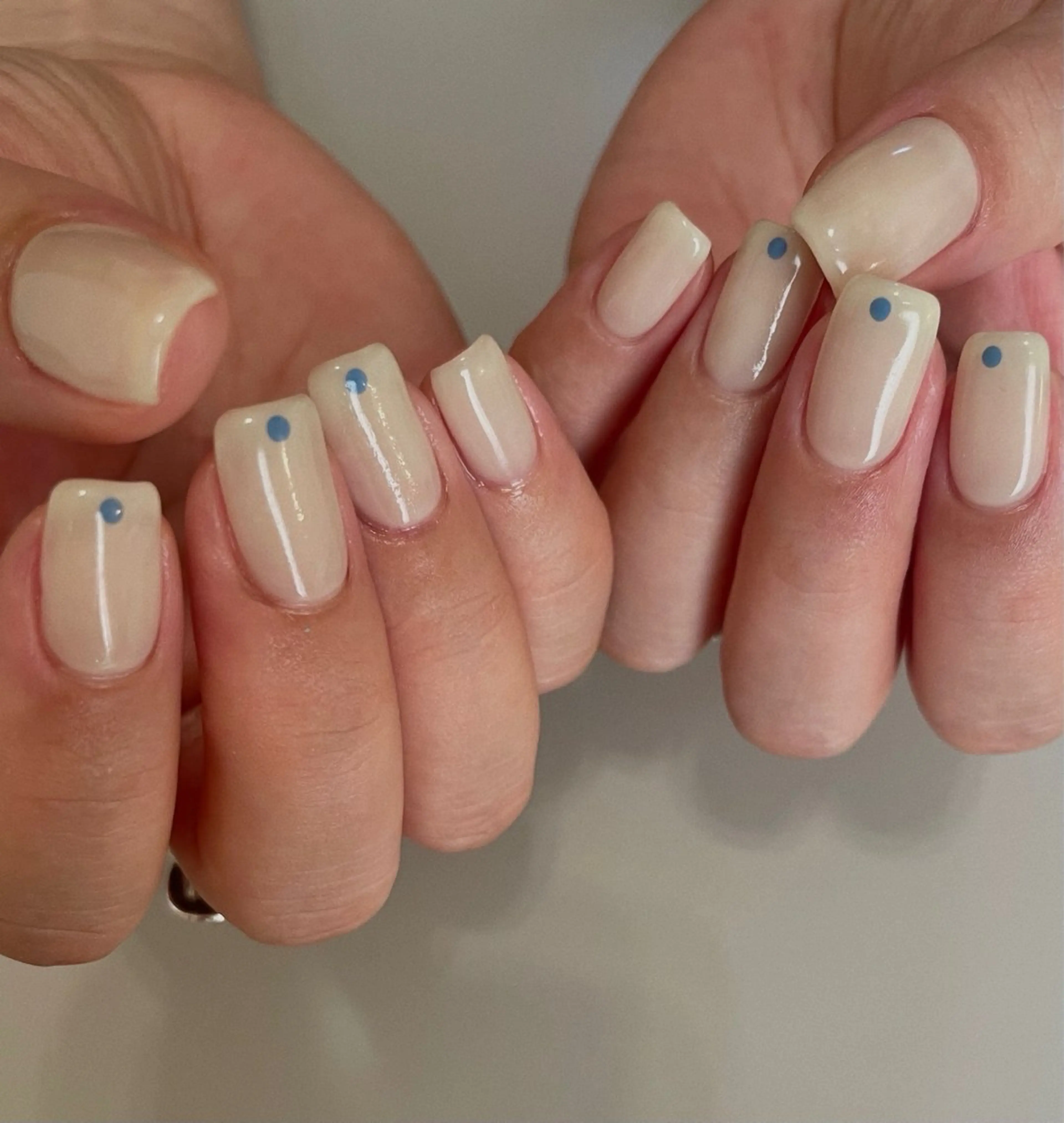 ネイル シンプルネイル ハンドネイル Nailsalon Olu所属・ネイリスト Nanaのネイルデザイン