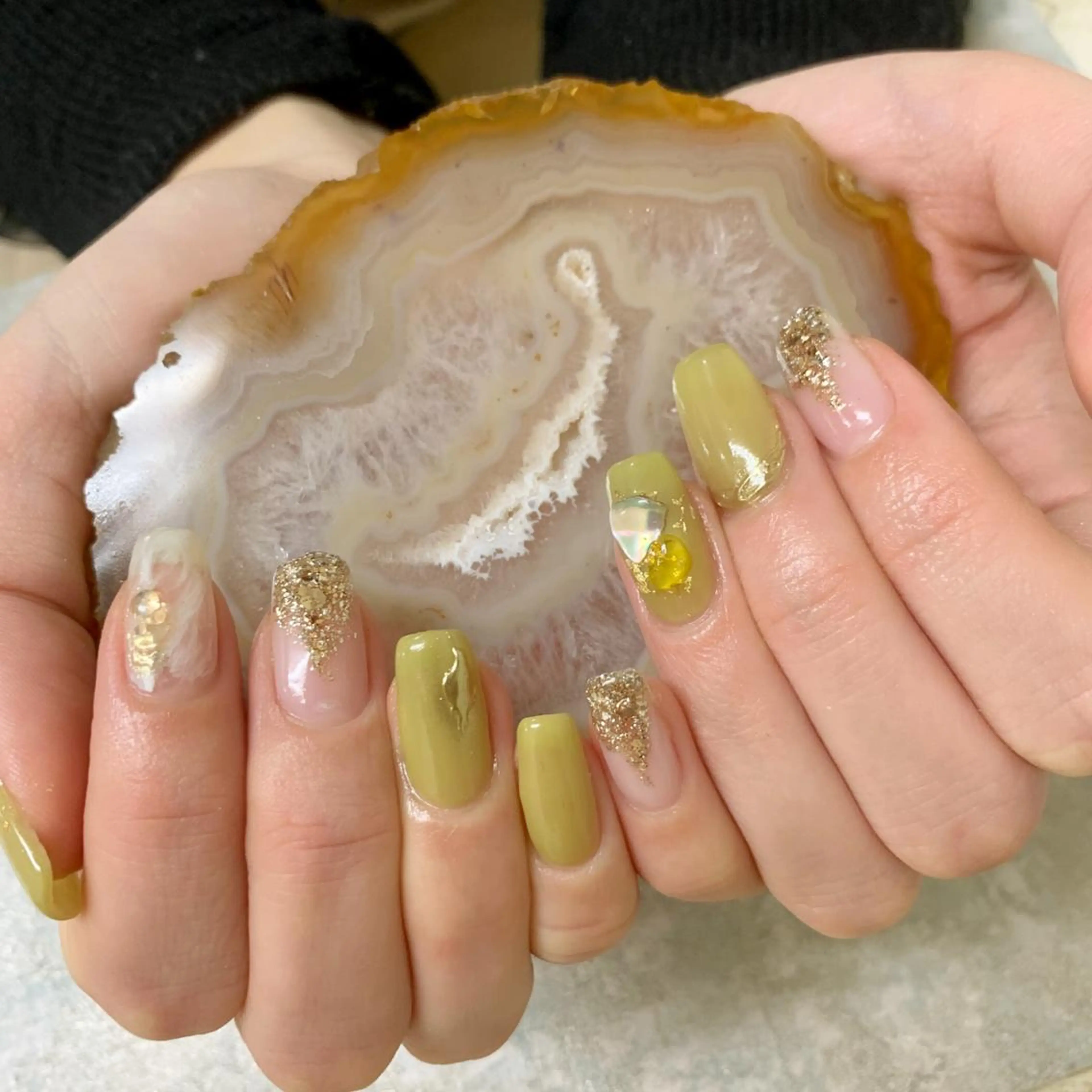 ネイル ハンドネイル mayuko .のネイルデザイン