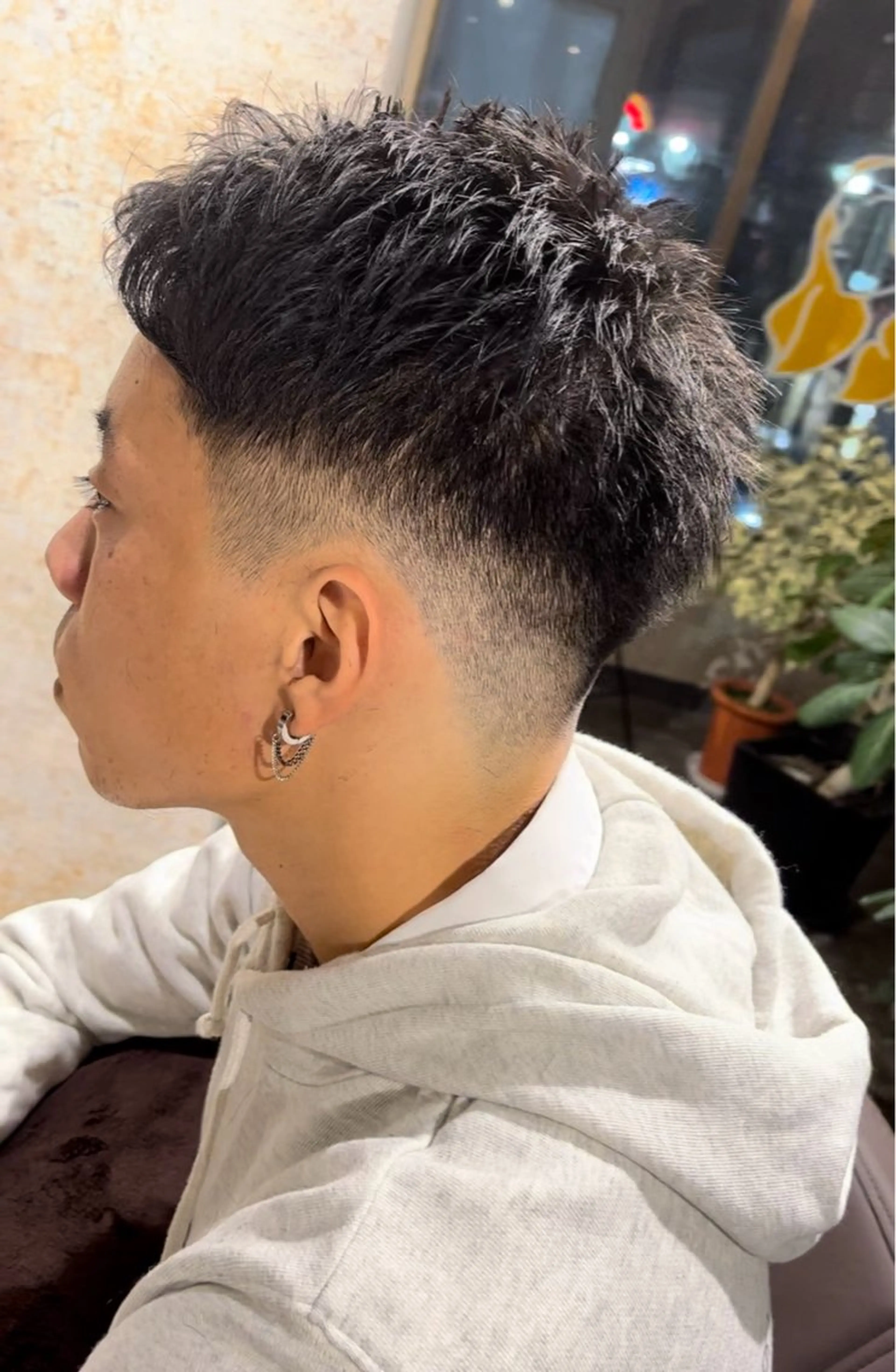 メンズ COMMUOVERE瓢箪山店所属・瓦井 慧のヘアスタイル