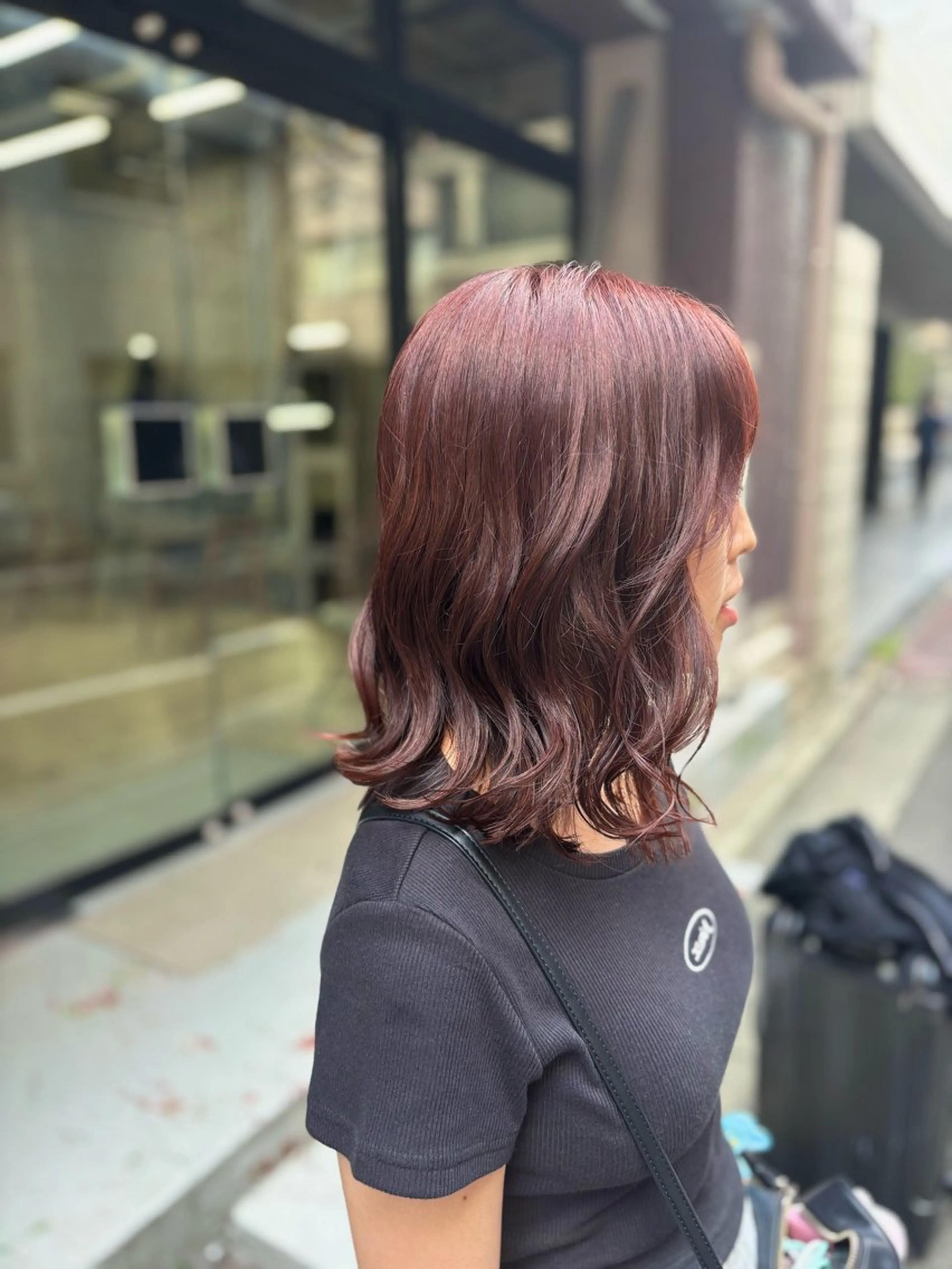 ミディアム カット ヘアカラー Moanin'所属・さが あゆかのヘアスタイル