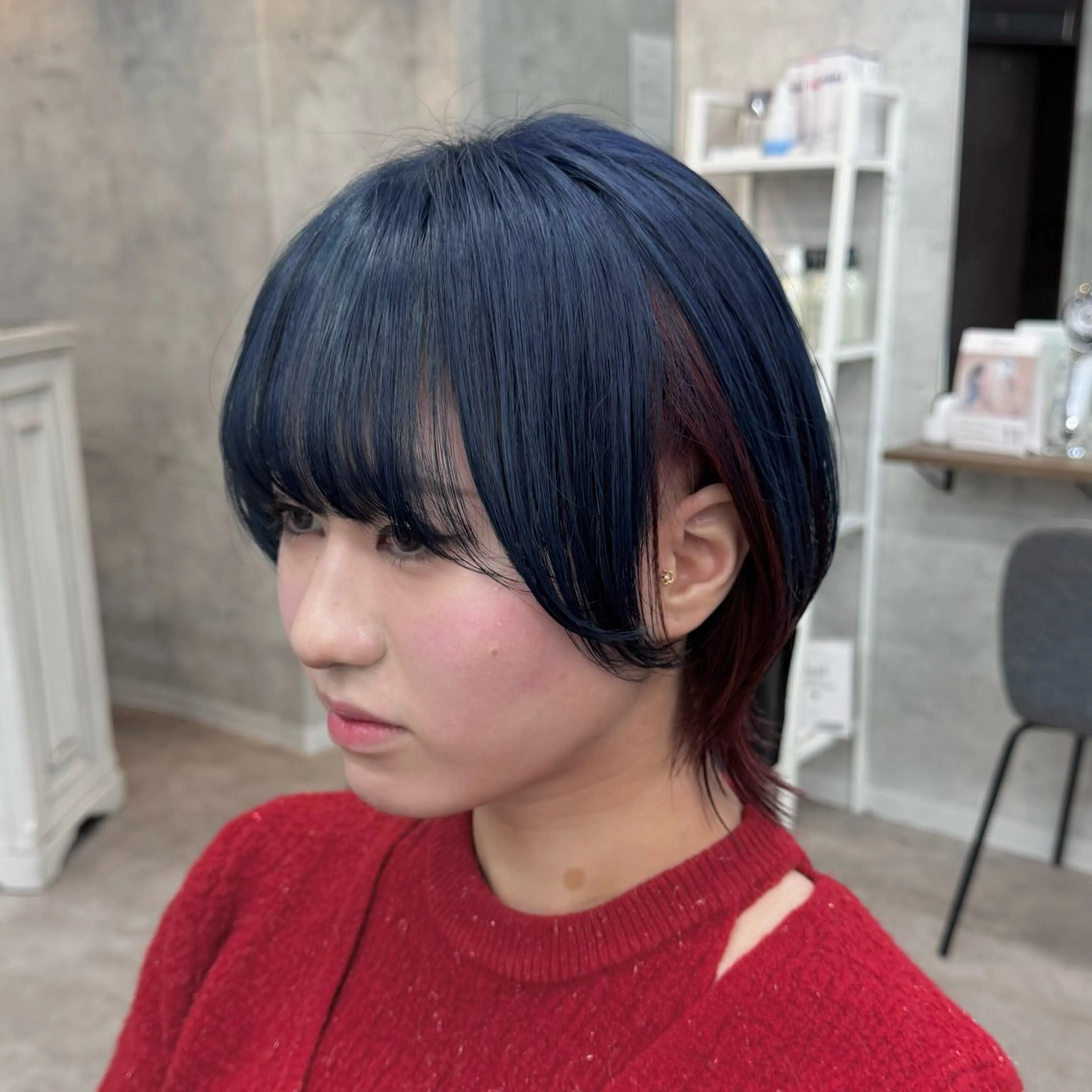 ショート カラー ヘアカラー JUNSHIN🦋 ヘアセット／カラーのヘアスタイル