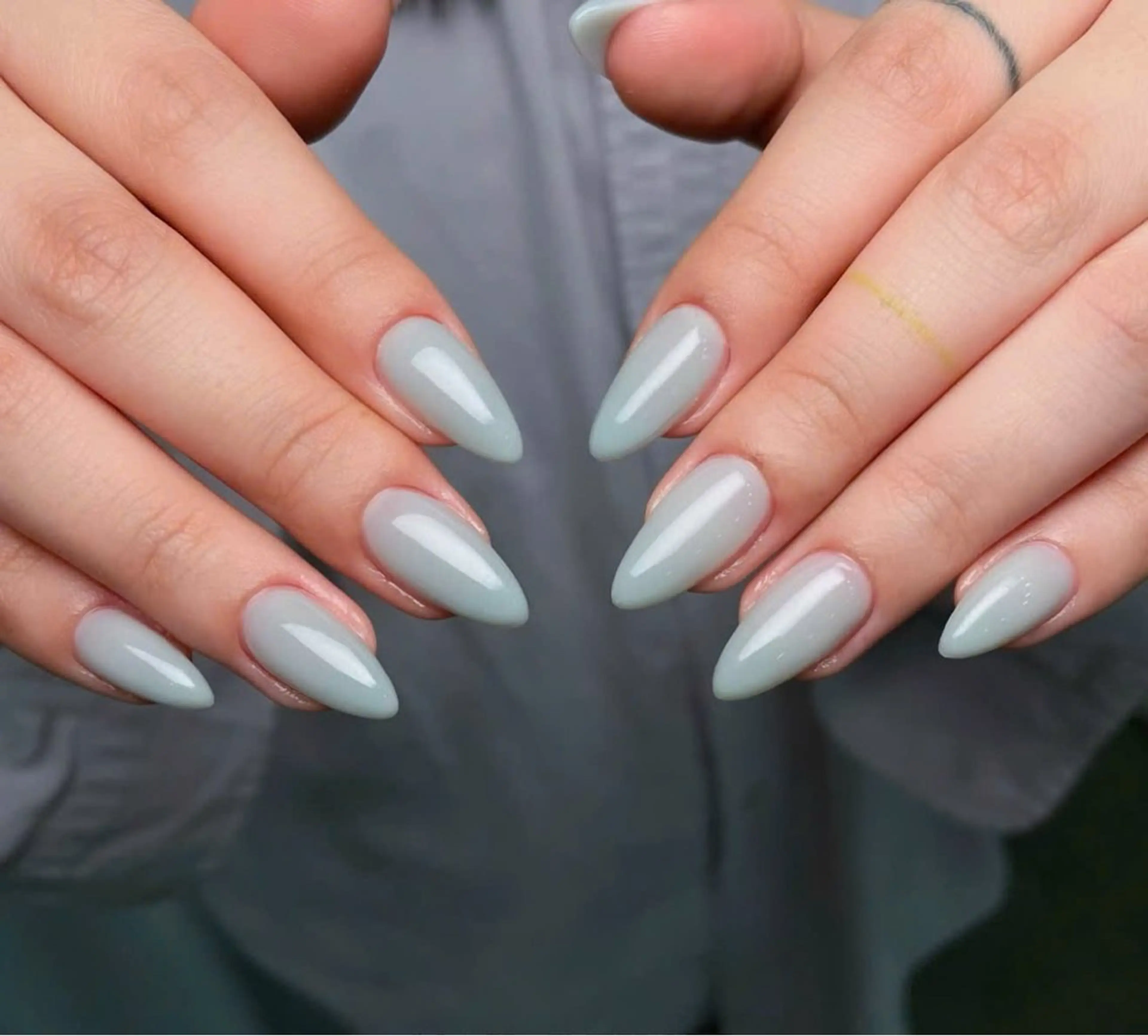 ネイル フラッシュネイル フレンチネイル グラデーション キラキラネイル 韓国ネイル ハンドネイル LynaOtsuka Nailのネイルデザイン