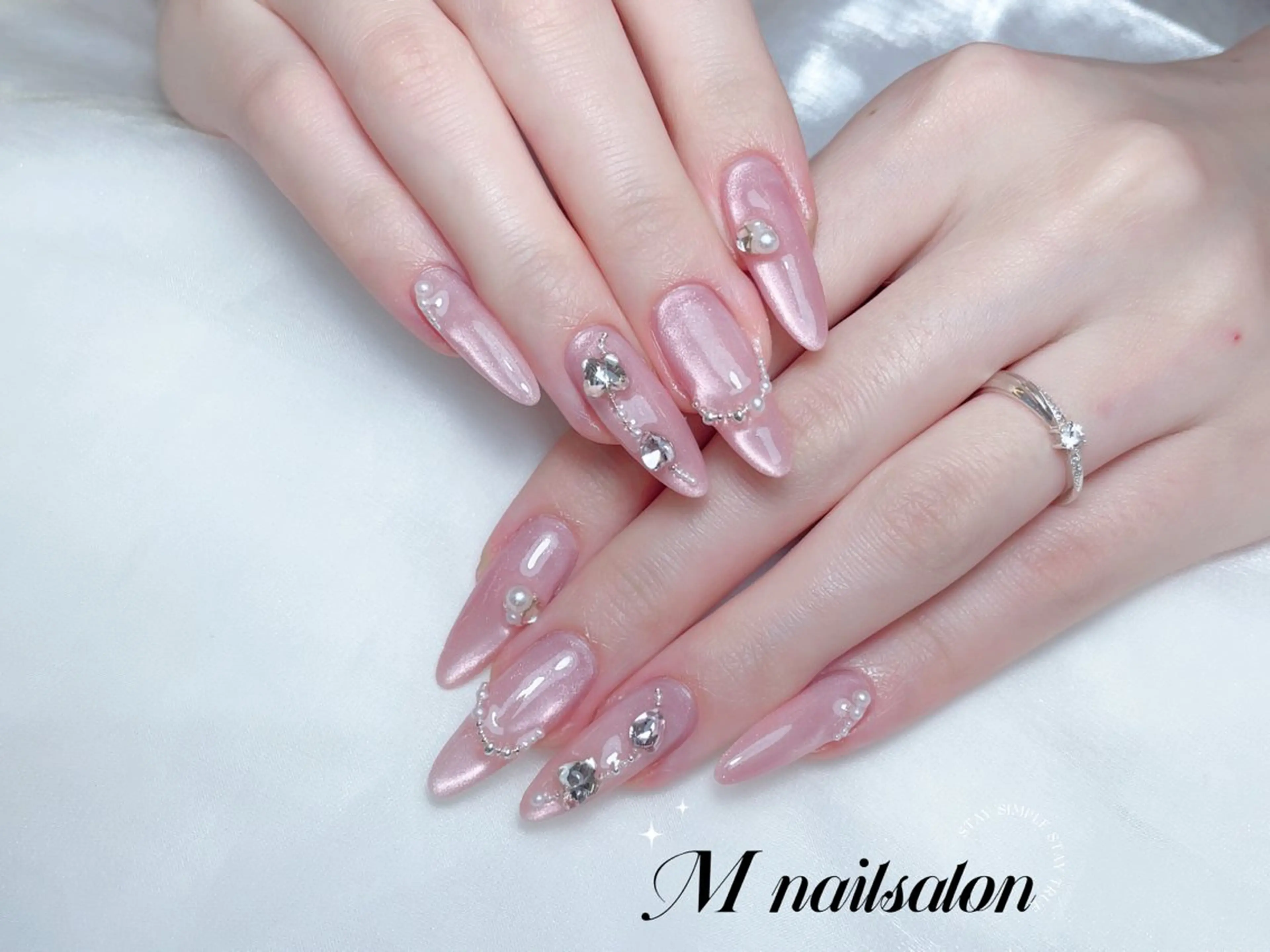 ネイル ハンドネイル M🌷nail 長さだし専門店のネイルデザイン