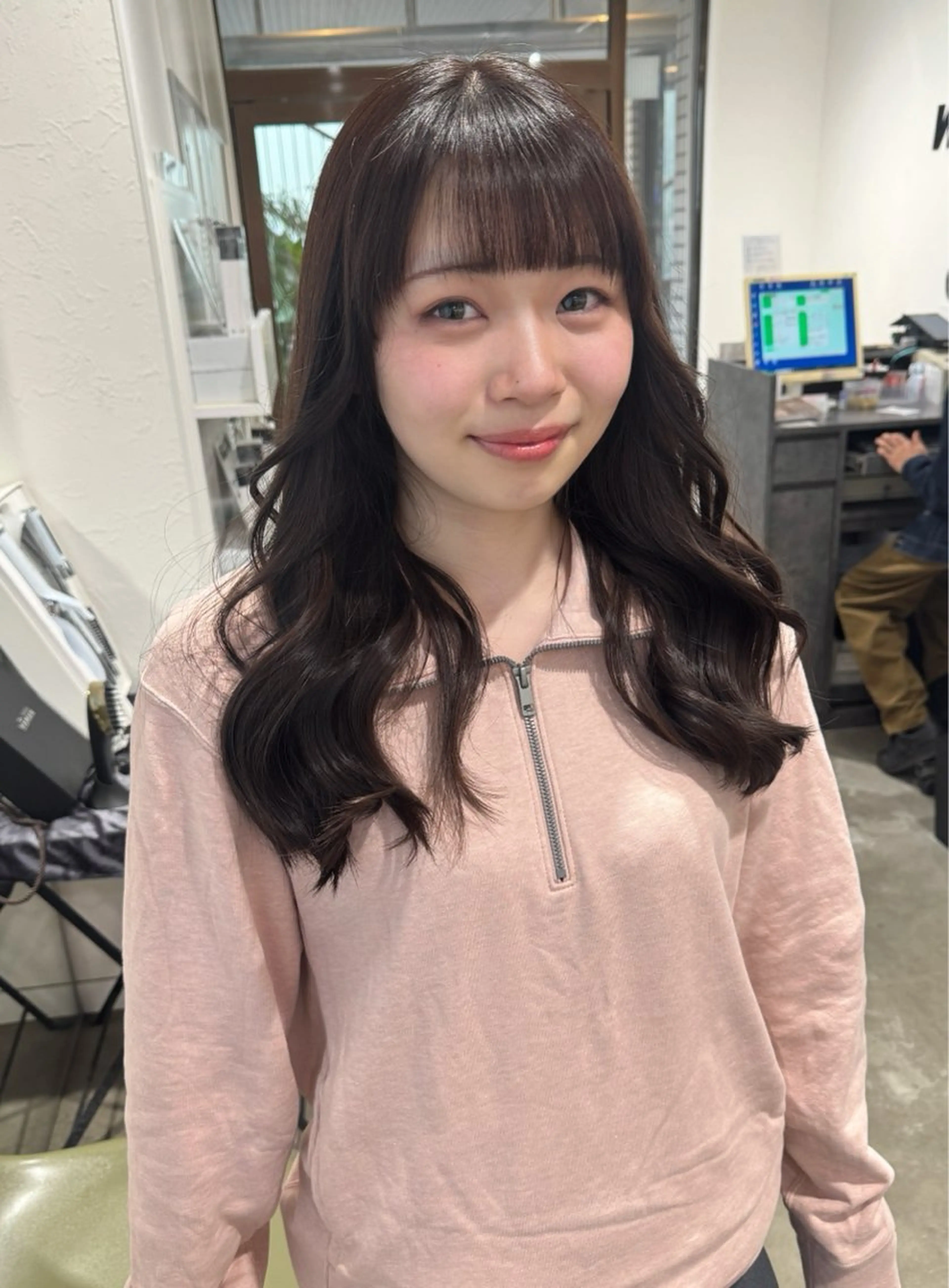 ロング カラー ヘアカラー ハイトーン/レイヤー /艶カラー🎀のヘアスタイル