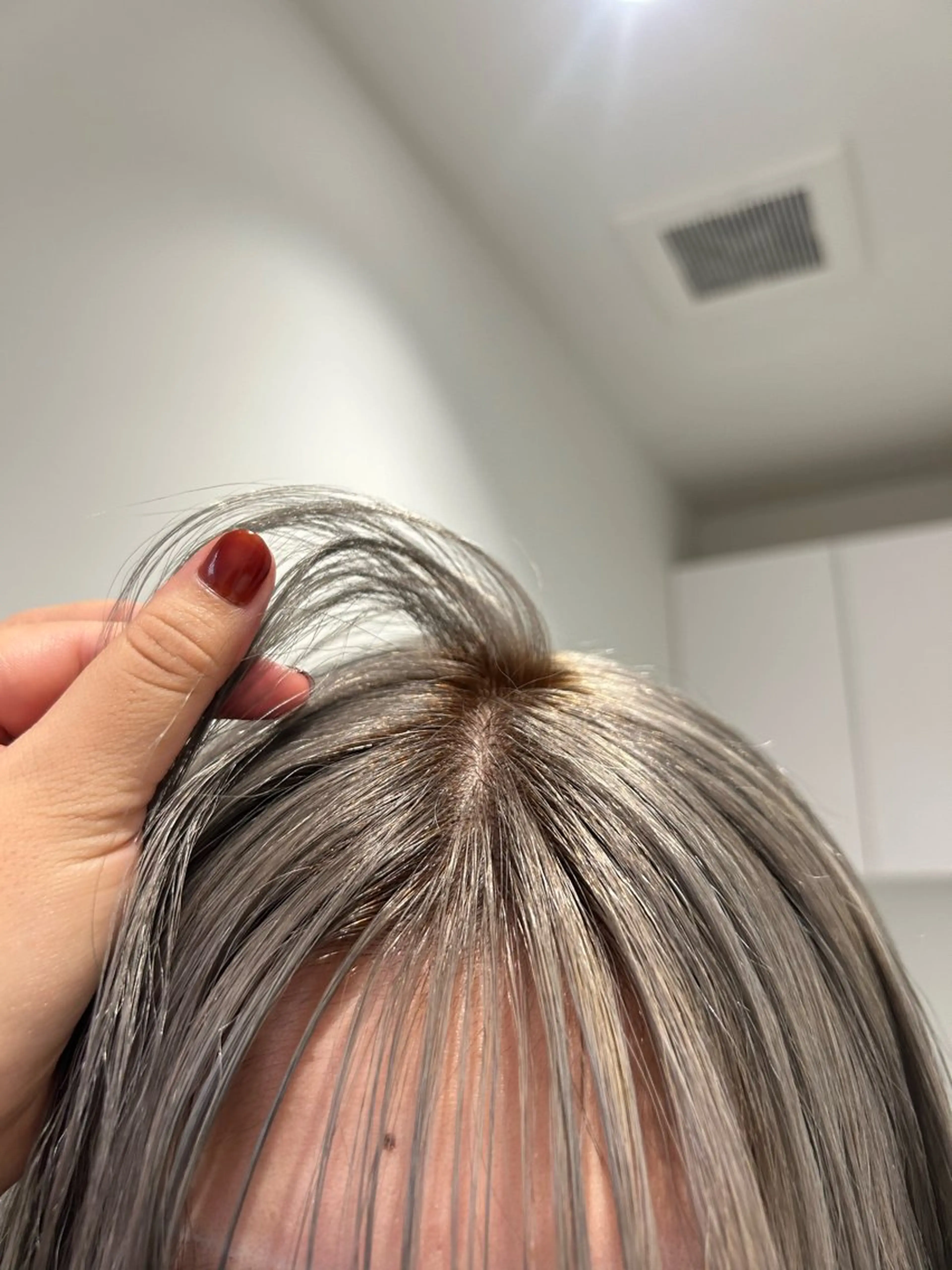 ミディアム カラー ヘアカラー トリートメント 透け感カラー / ストレート/ハルカのヘアスタイル
