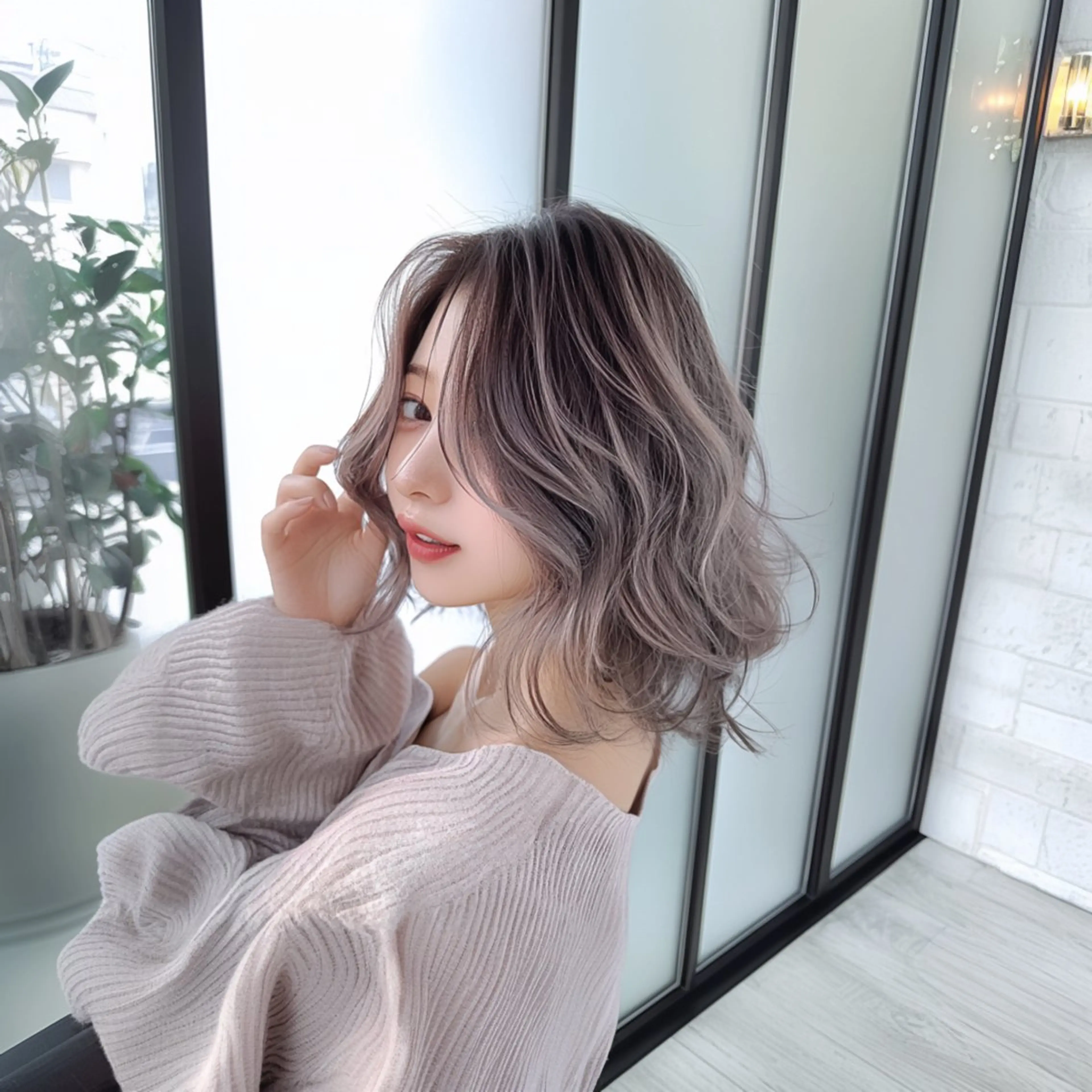 セミロング ヘアカラー トリートメント 💖艶髪ブリーチ髪質 改善💖ケンシンのヘアスタイル