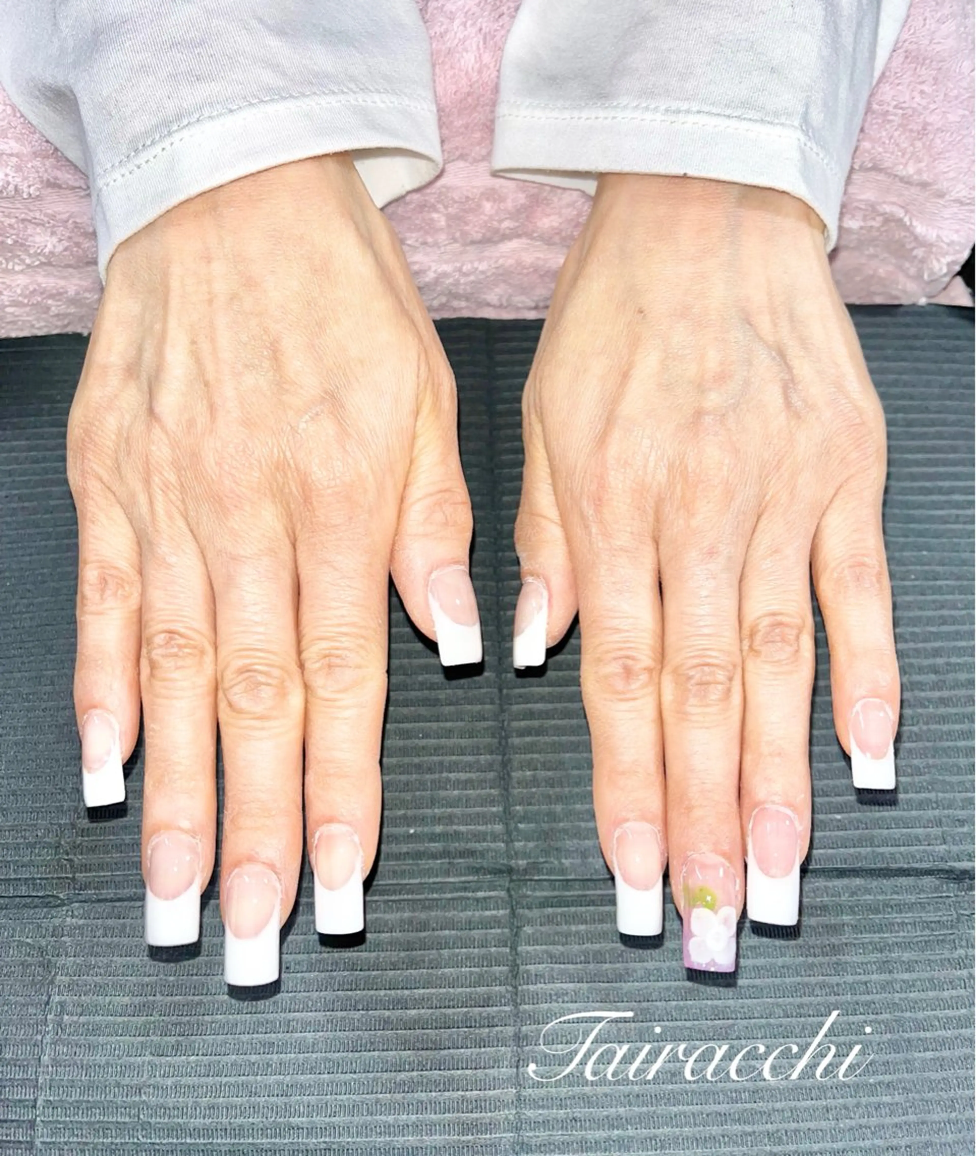 ネイル フレンチネイル スカルプネイル Tairacchi ﾀｲﾗｯﾁのネイルデザイン