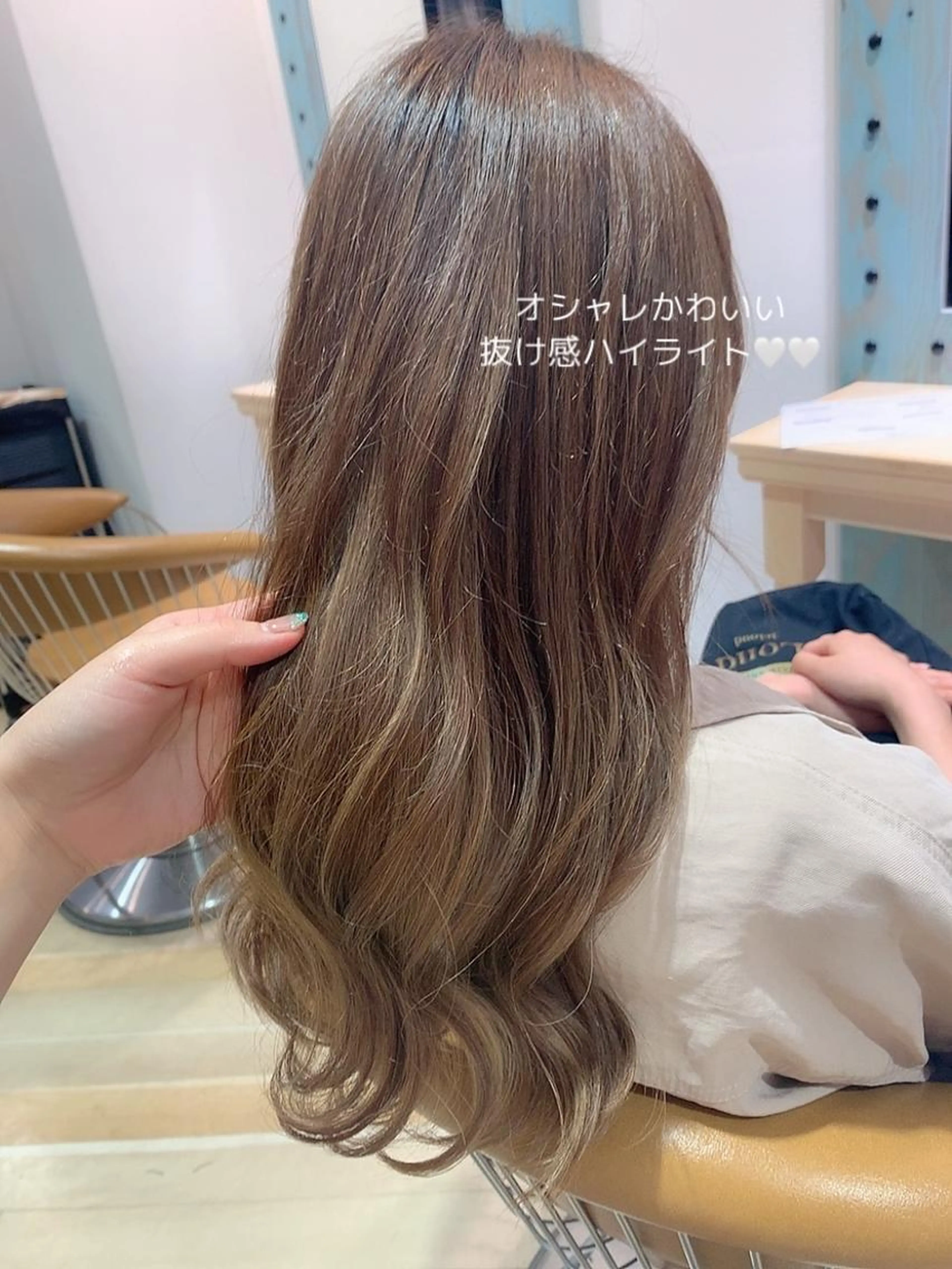 【抜け感オシャレ♡】💎✨似合わせカット+外国人風ハイライト+ハホニコトリートメントの写真