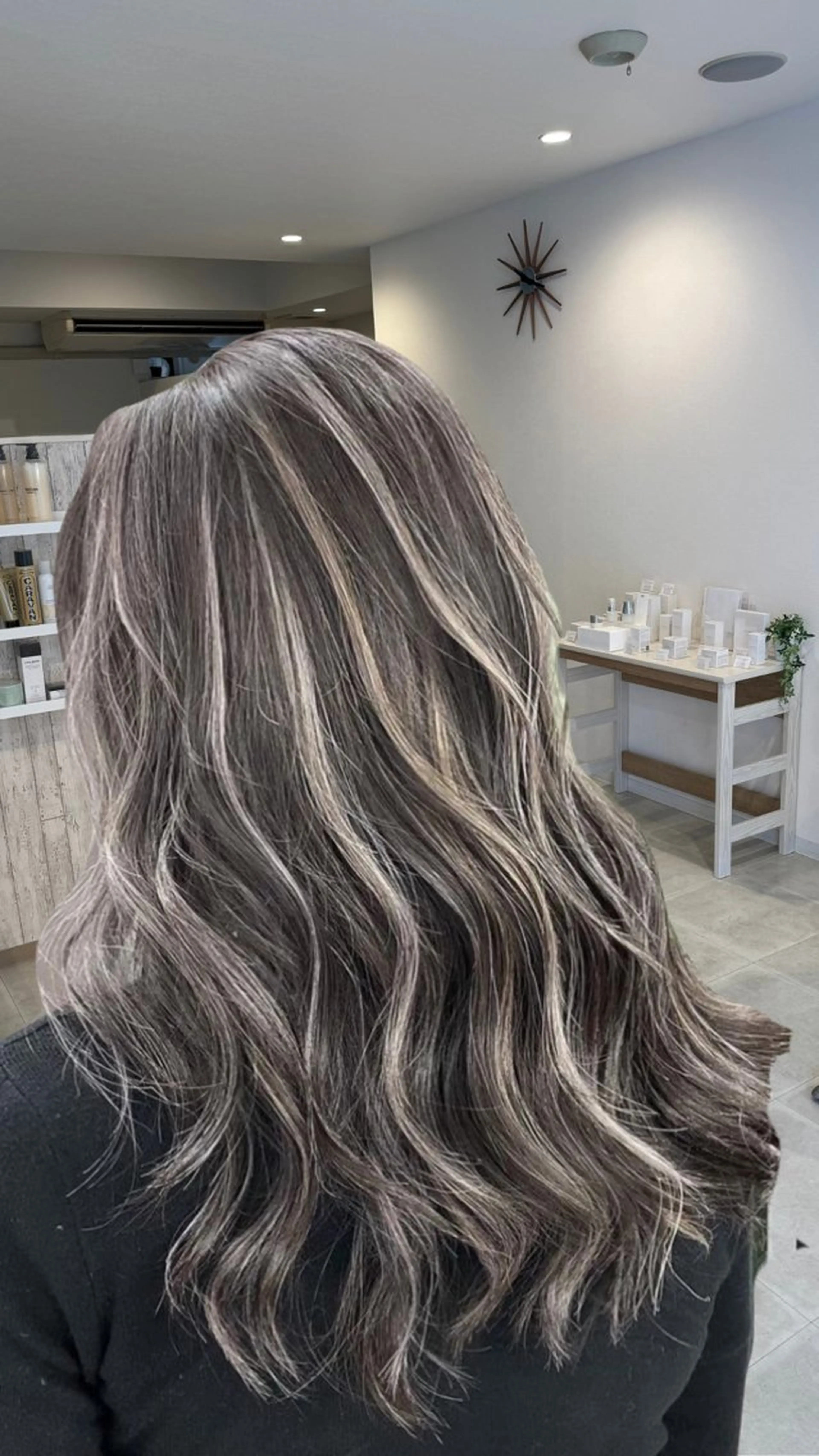ロング 40代からの髪悩み 専門美髪アドバイザーのヘアスタイル