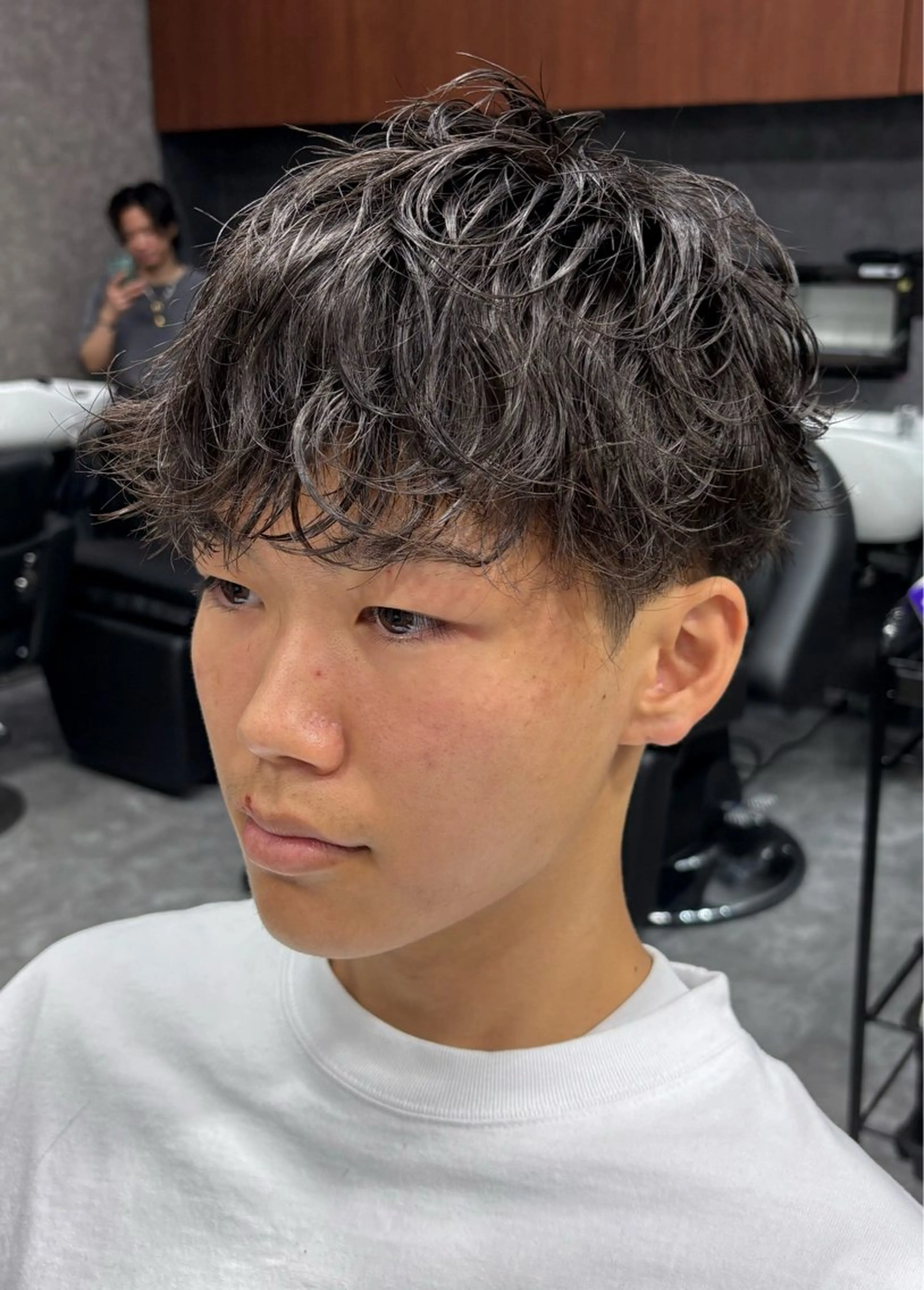 メンズ センターパート フェザーパーマ メンズパーマ カット パーマ Hair Salon LUCEY所属・メンズパーマ/カラ ー/川越/成田最のヘアスタイル