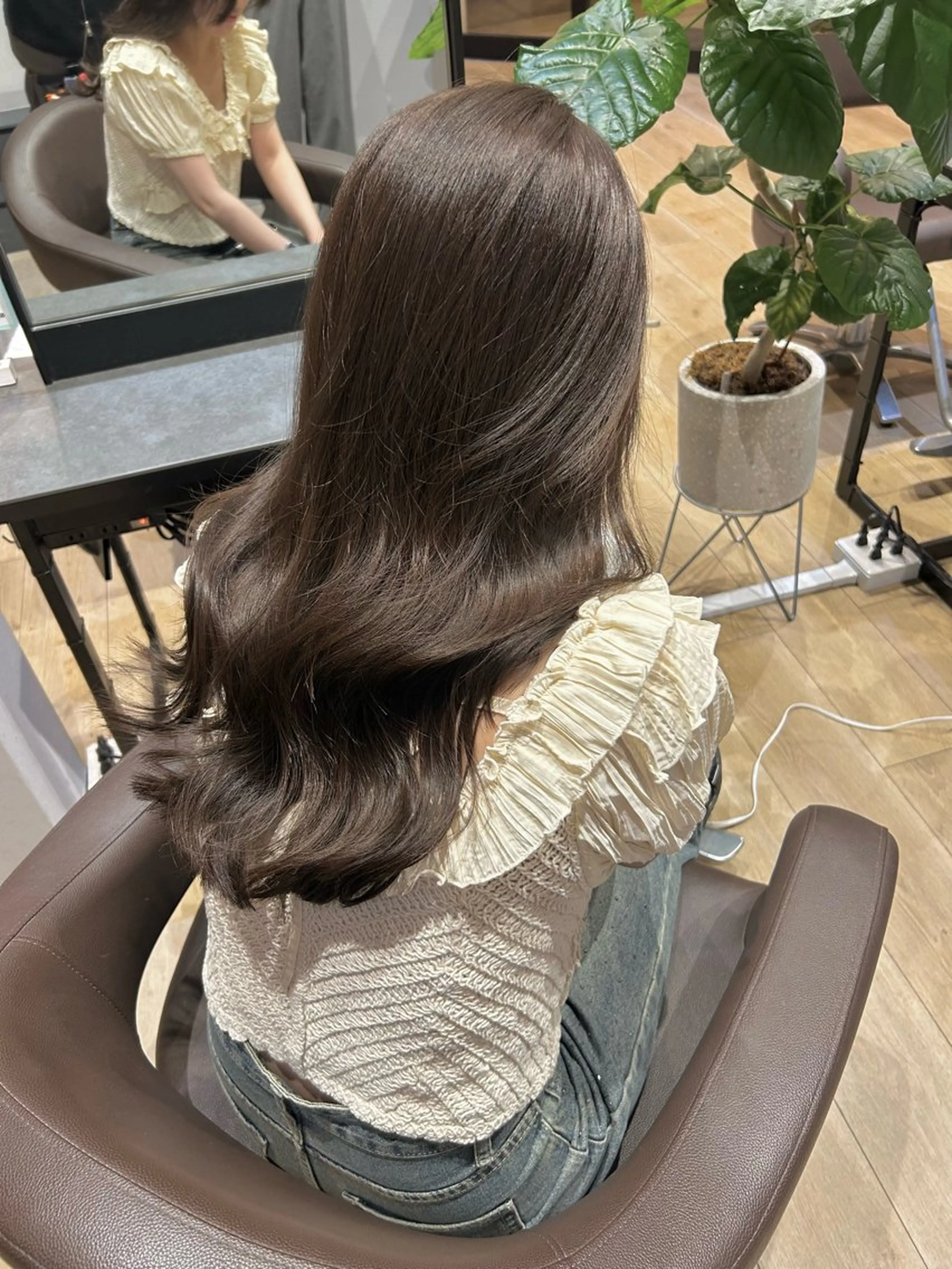 セミロング Chere金剛店 妃南のヘアスタイル