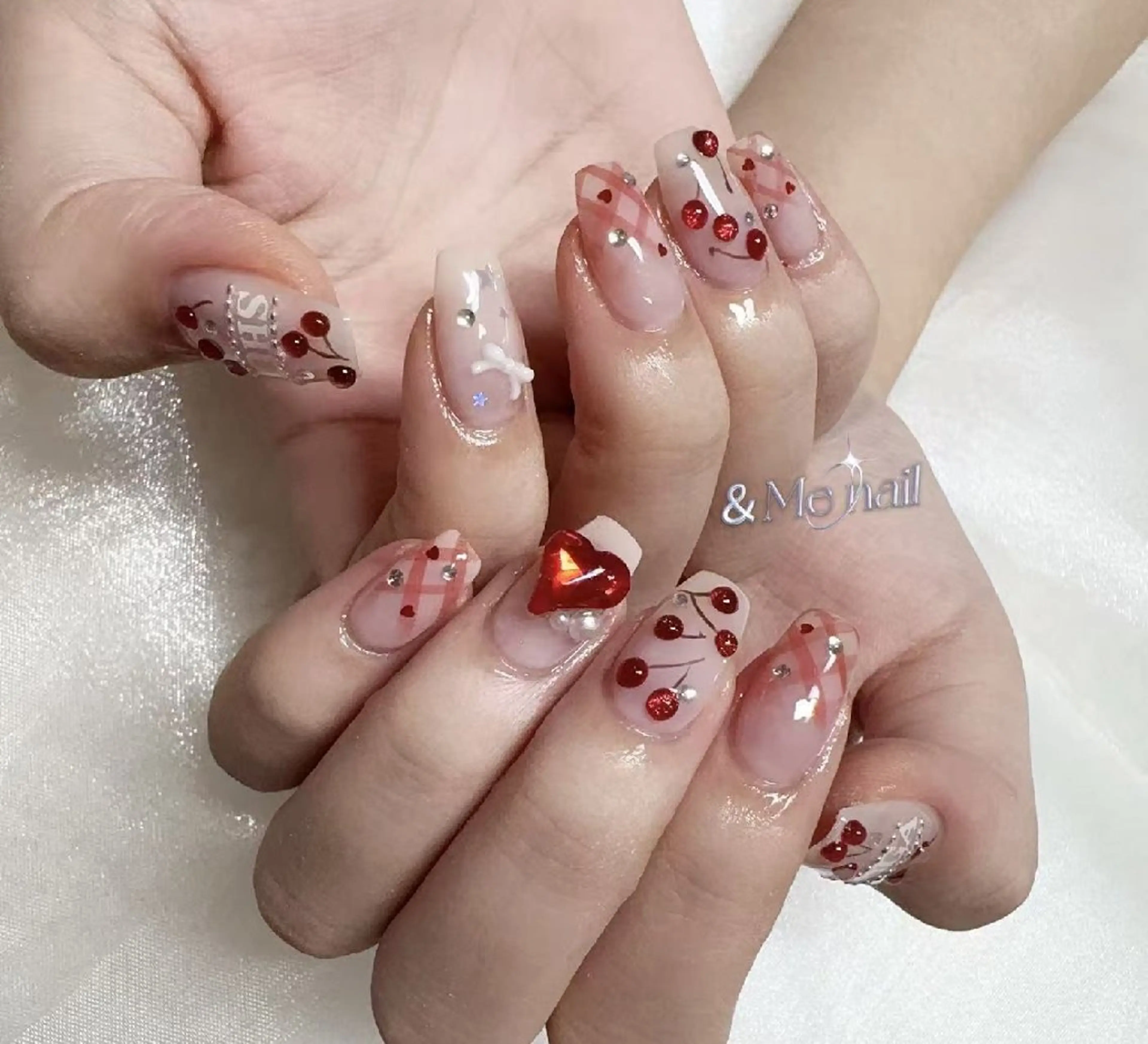 ネイル ハンドネイル &MEネイルサロン COCOのネイルデザイン