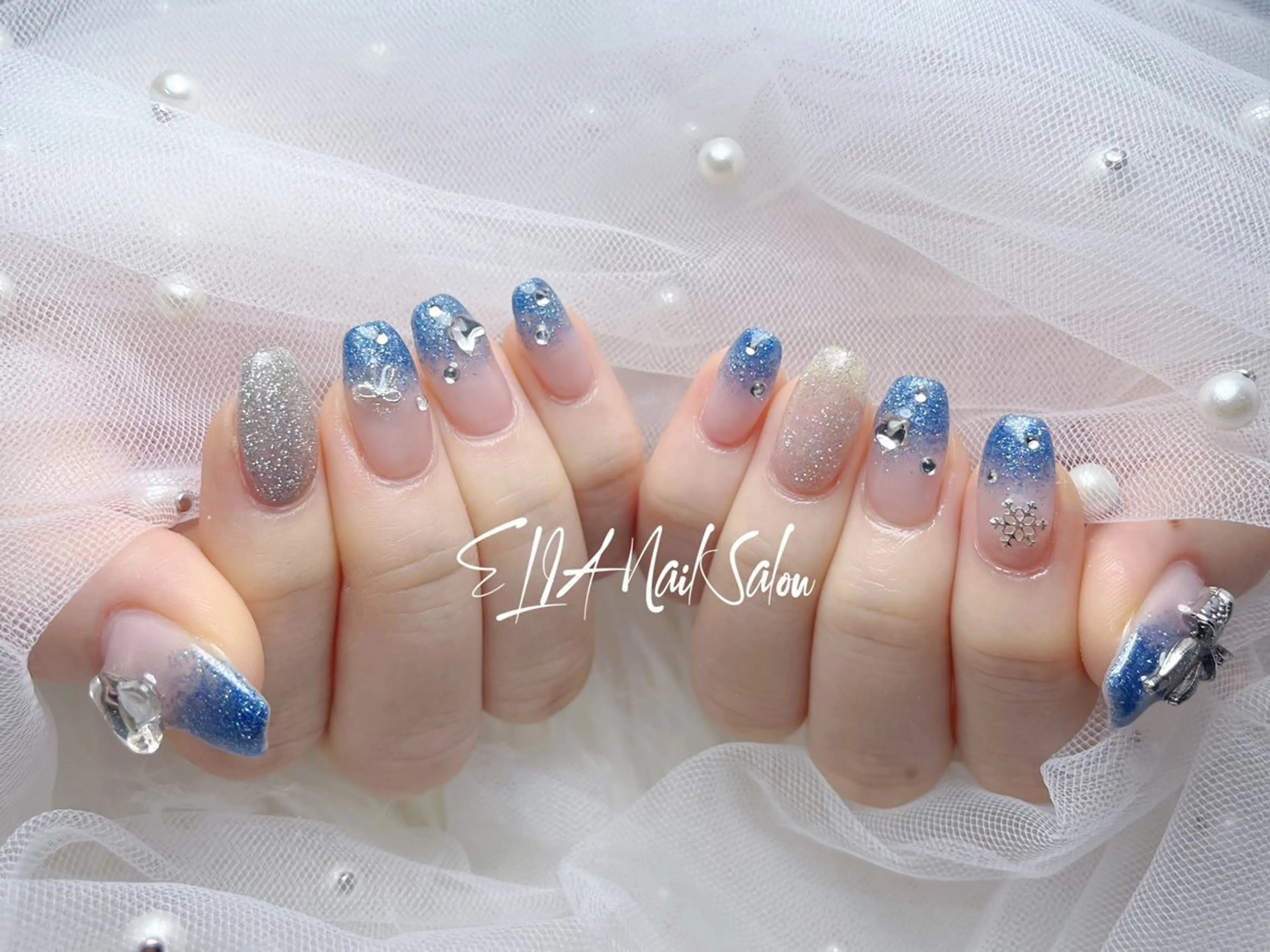 ミディアム ハンドネイル ELIA【エリア】 nailsalonのネイルデザイン